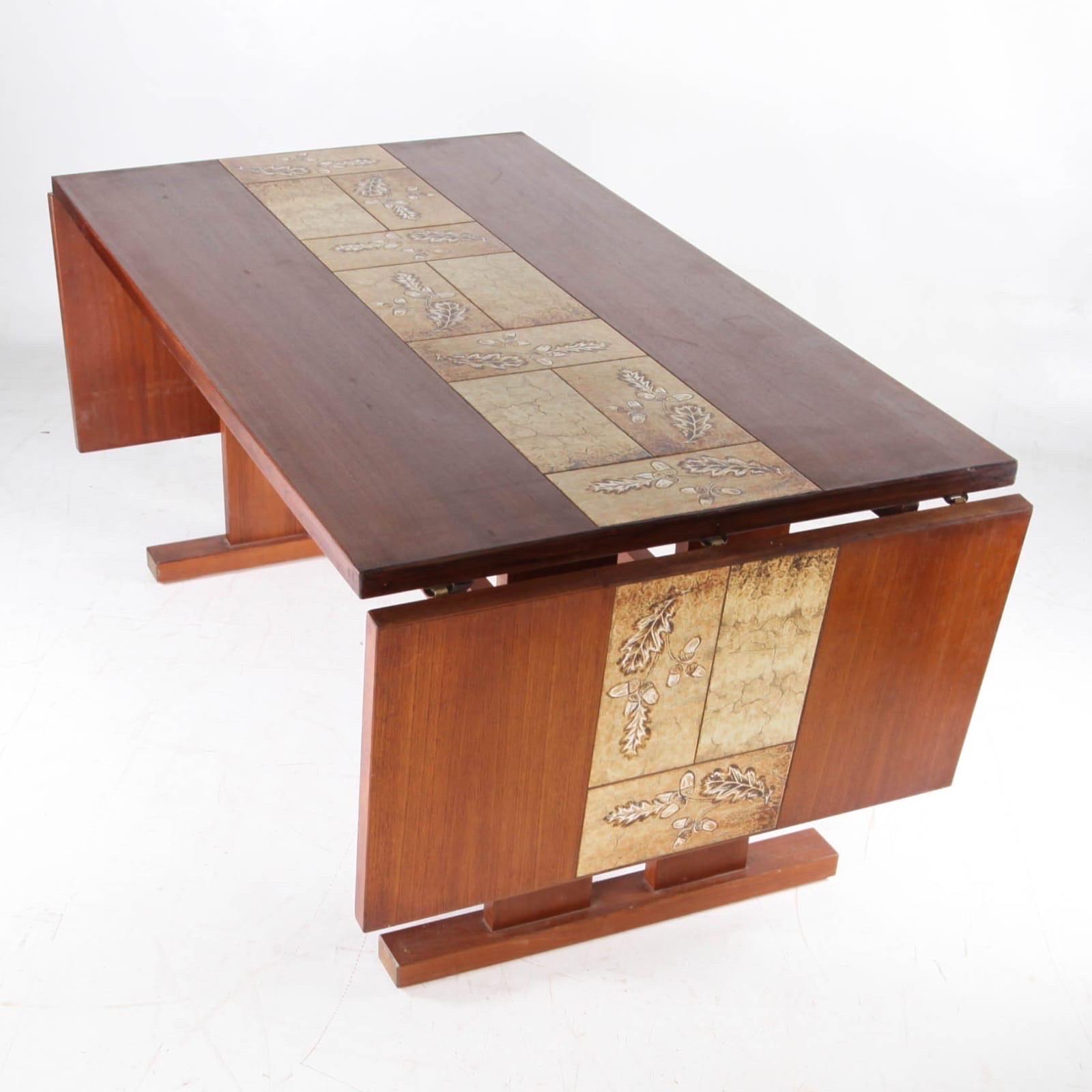 Table de salle à manger à rallonge en palissandre et céramique en vente 9