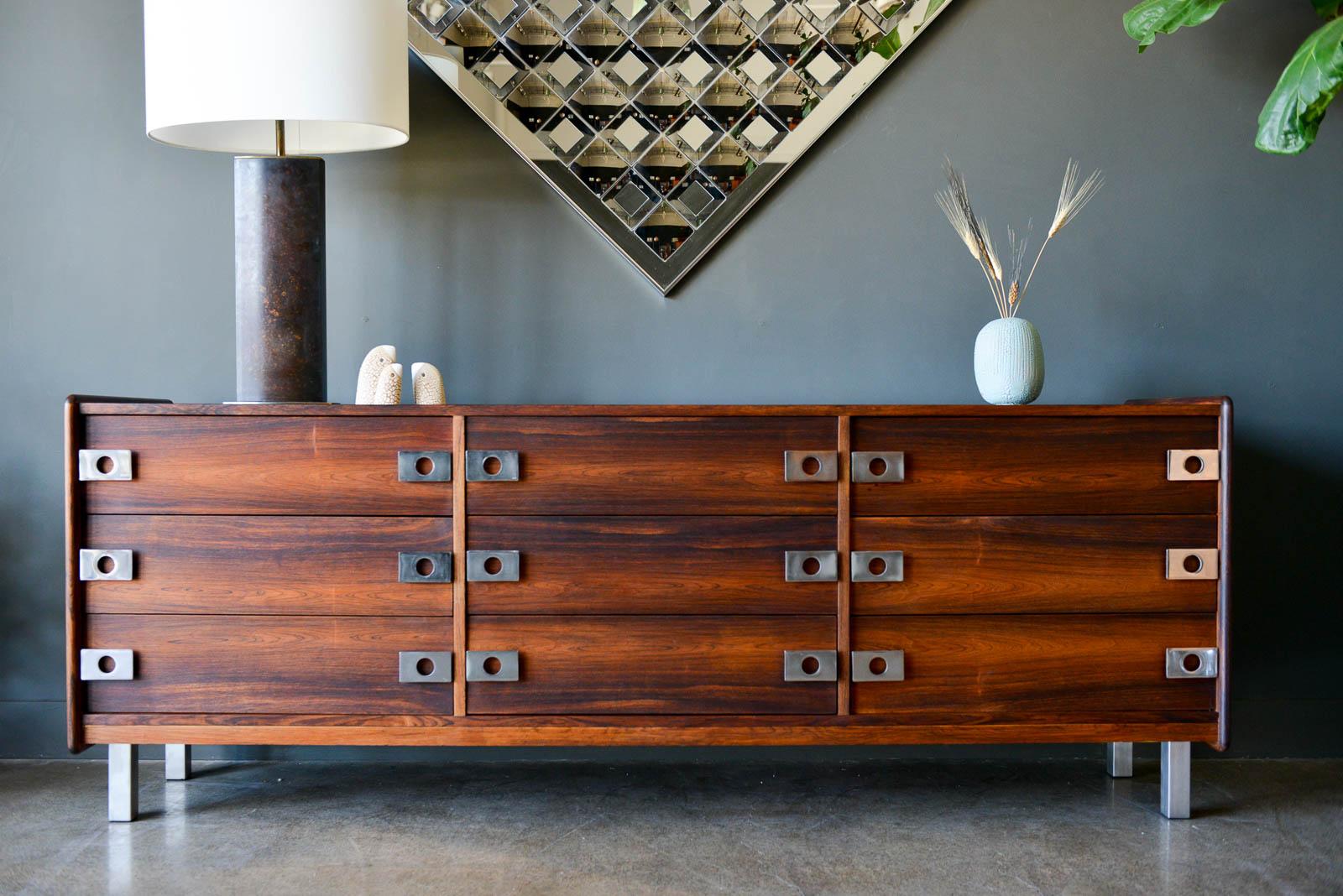 Mid-Century Modern Rosewood and Chrome 9-Drawer Dresser by Leif Jacobsen, circa 1970