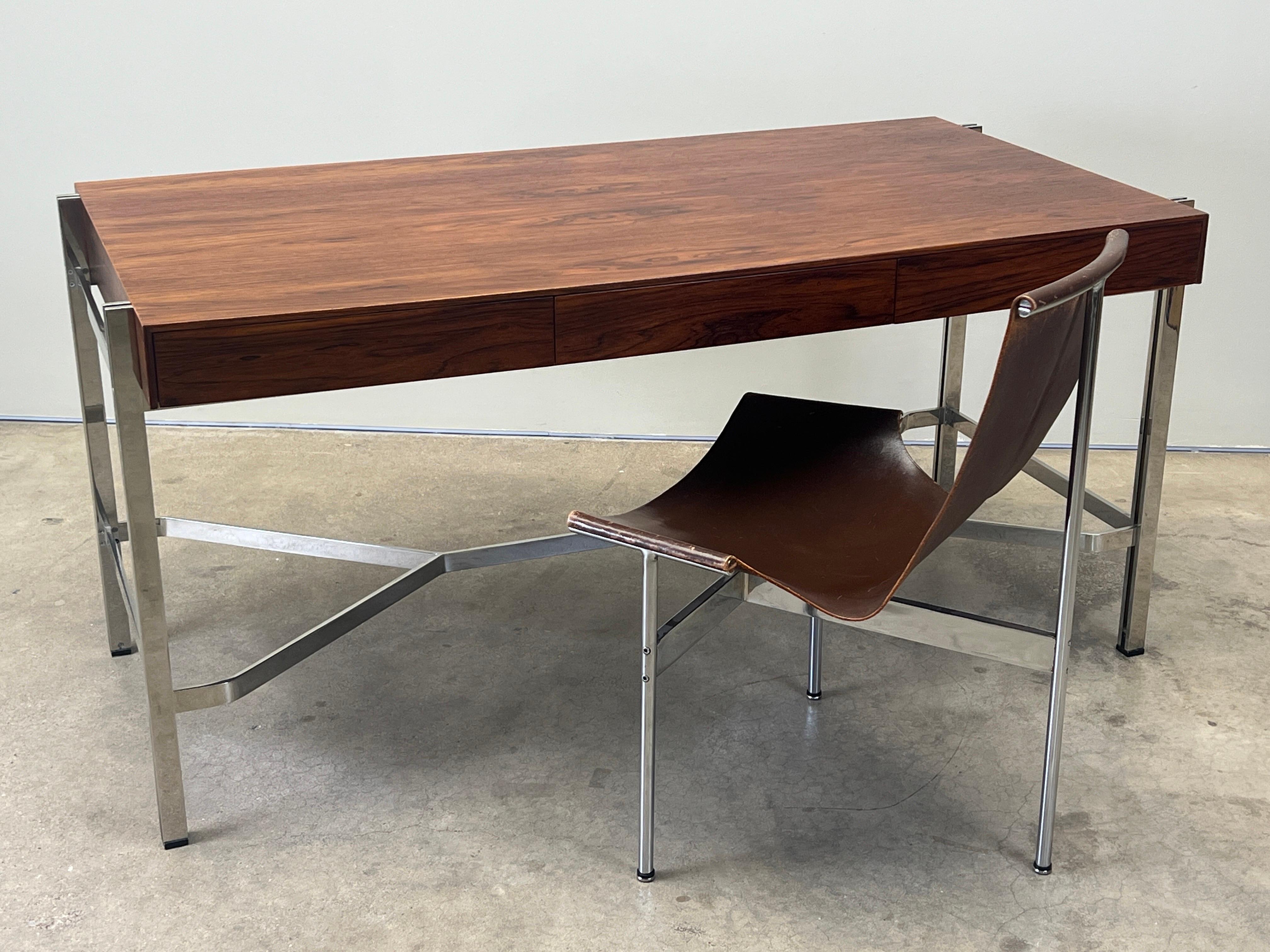 Late 20th Century Rosewood and Chrome Desk attributed to Milo Baughman For Sale