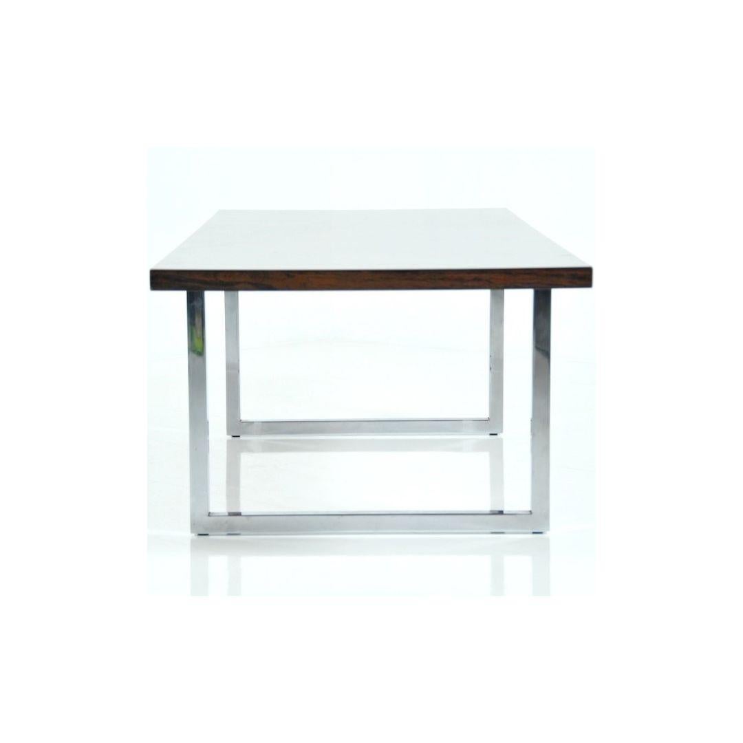 Rosewood and Chrome lounge table  In Good Condition For Sale In PARIS, FR