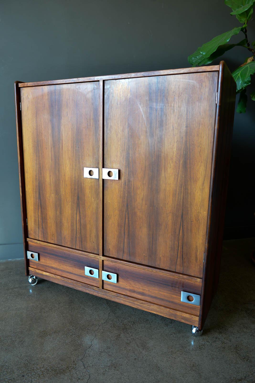 Rosewood and Chrome Rolling Dry Bar or Cabinet by Leif Jacobsen, circa 1970 1