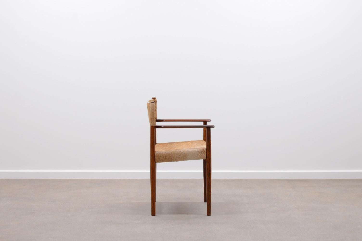 Mid-Century Modern Rosewood and Cow Hide Chair by Kurt Østervig for Sibast, 60s Denmark For Sale