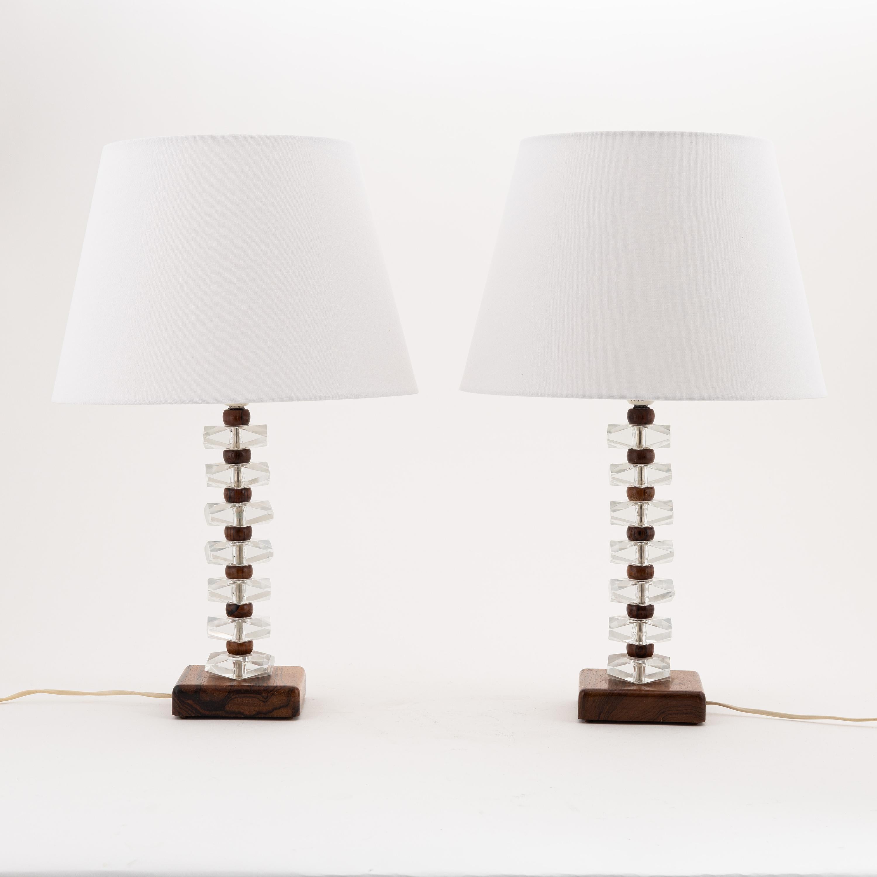 Rosewood and Glass Table Lamp by Orrefors, Sweden, 1960 In Good Condition For Sale In Paris, FR