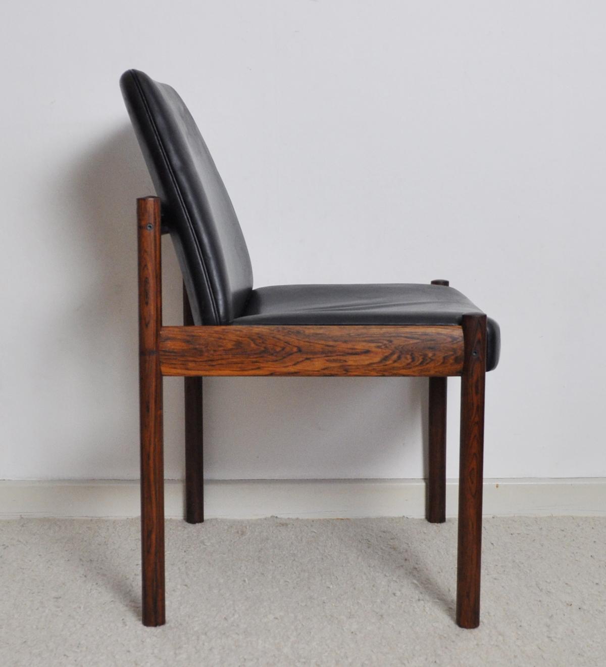 sven dining chair