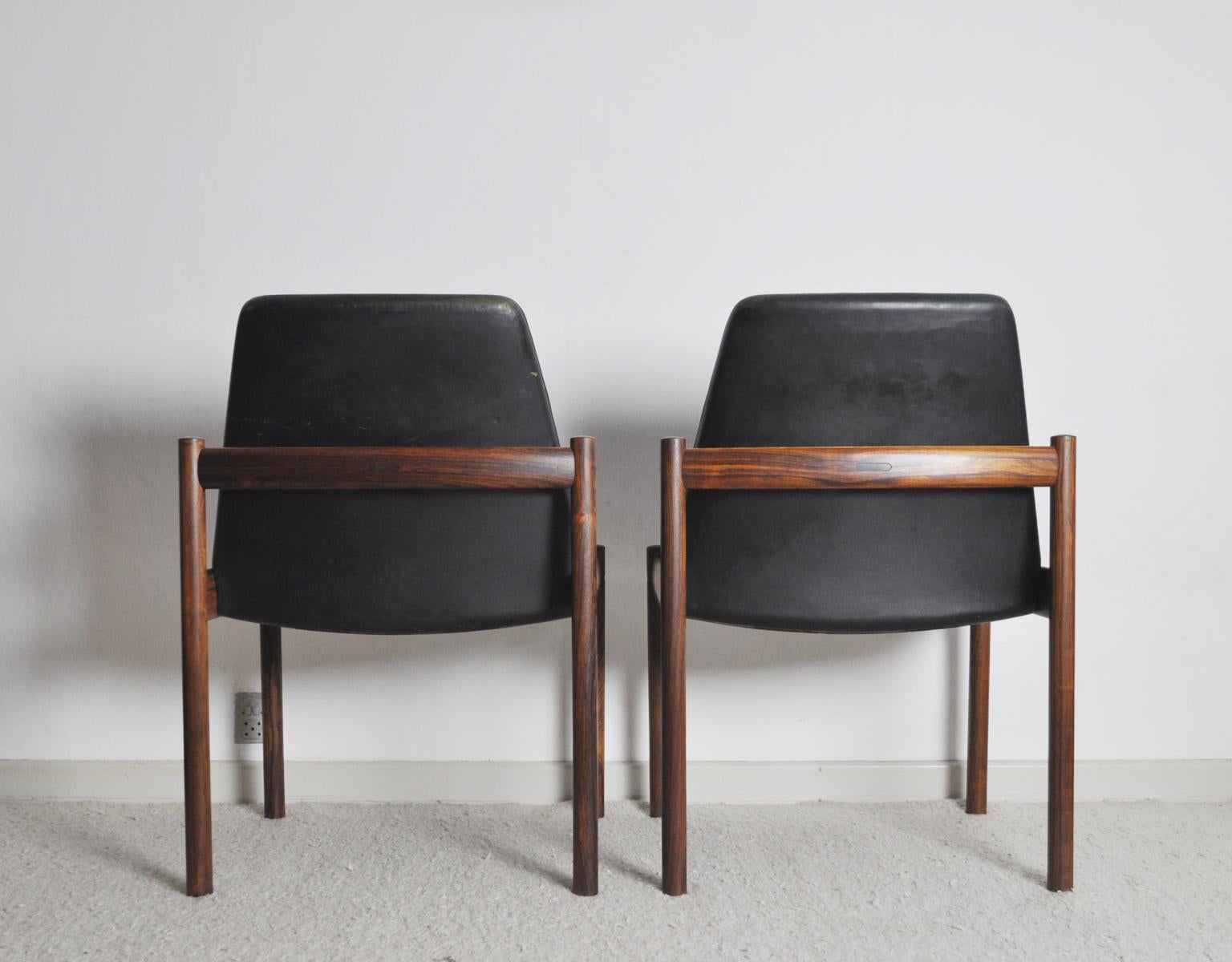 Mid-20th Century Rosewood and Leather Dining Chair by Sven Ivar Dysthe for Dokka Møbler For Sale