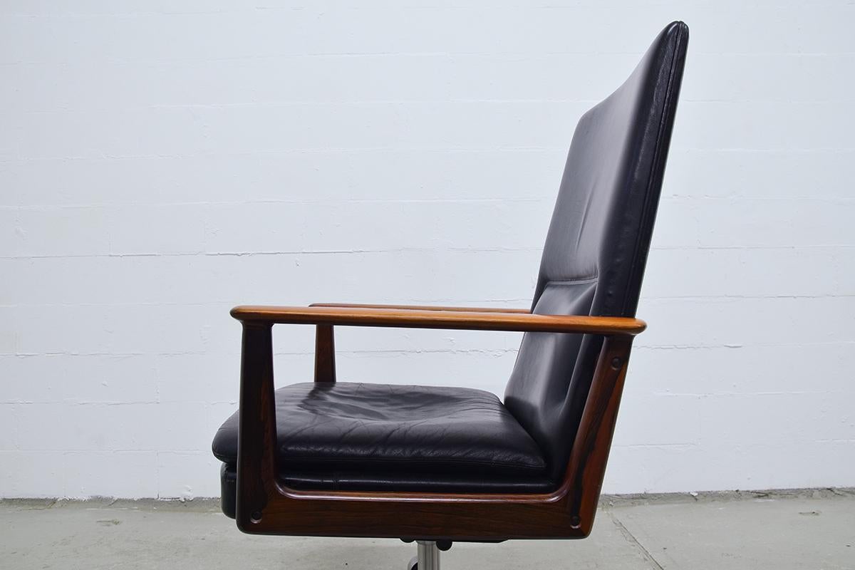 Rosewood and Leather Executive Office Chair by Arne Vodder for Sibast, 1960s 3
