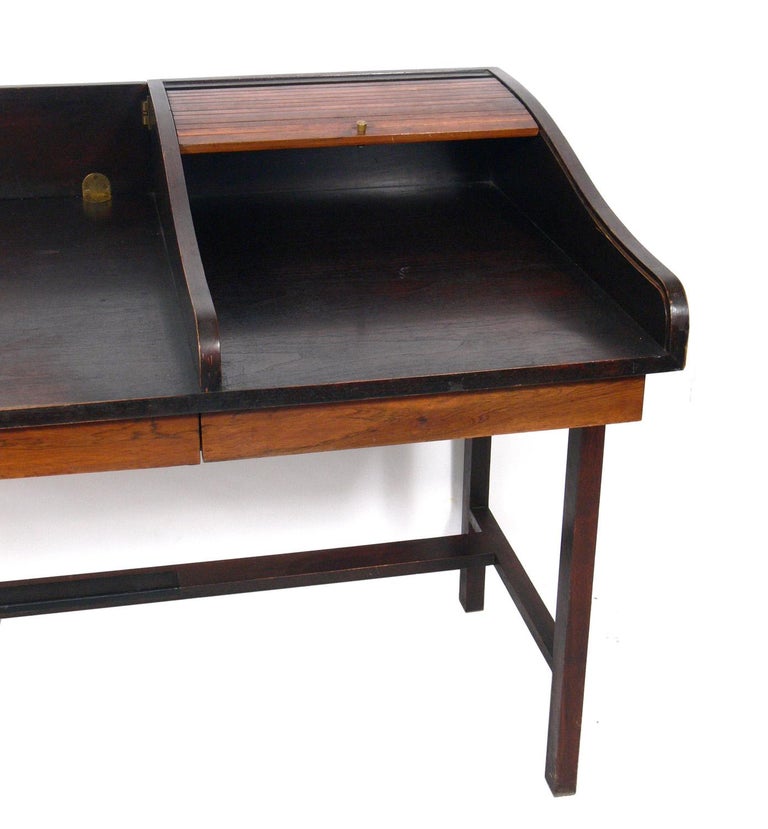 Rosewood and Mahogany Roll Top Desk by Edward Wormley for Dunbar In Good Condition For Sale In Atlanta, GA