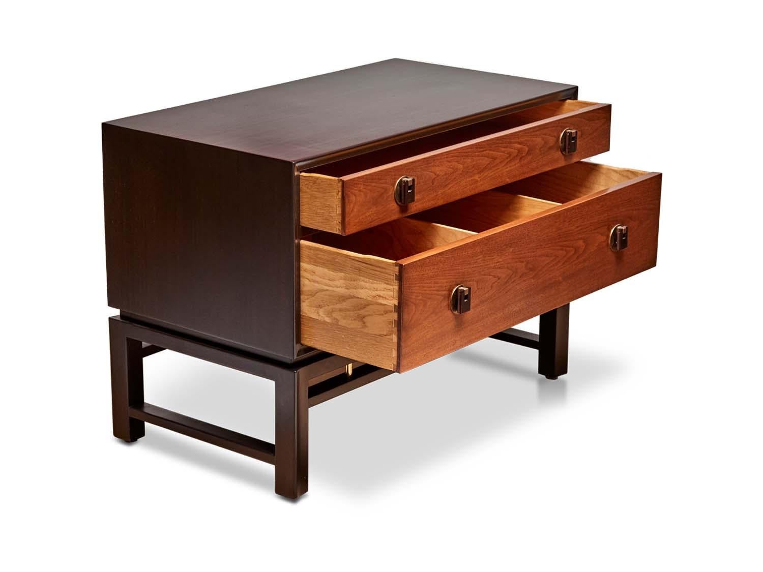 Mid-Century Modern Rosewood and Walnut 2-Drawer Chest by Edward Wormley for Dunbar
