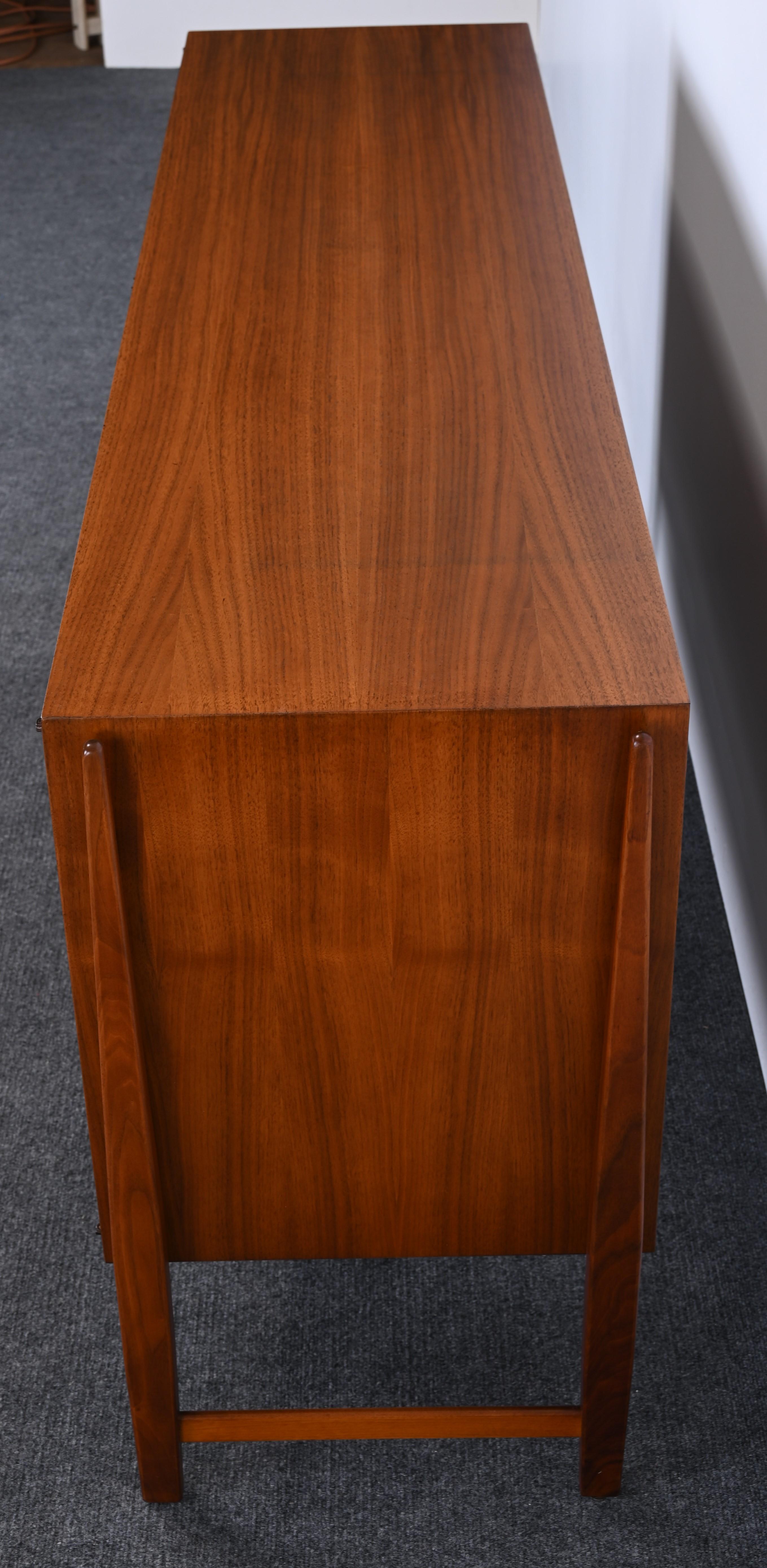 Rosewood and Walnut Credenza designed by Kipp Stewart for Calvin, 1960s 4