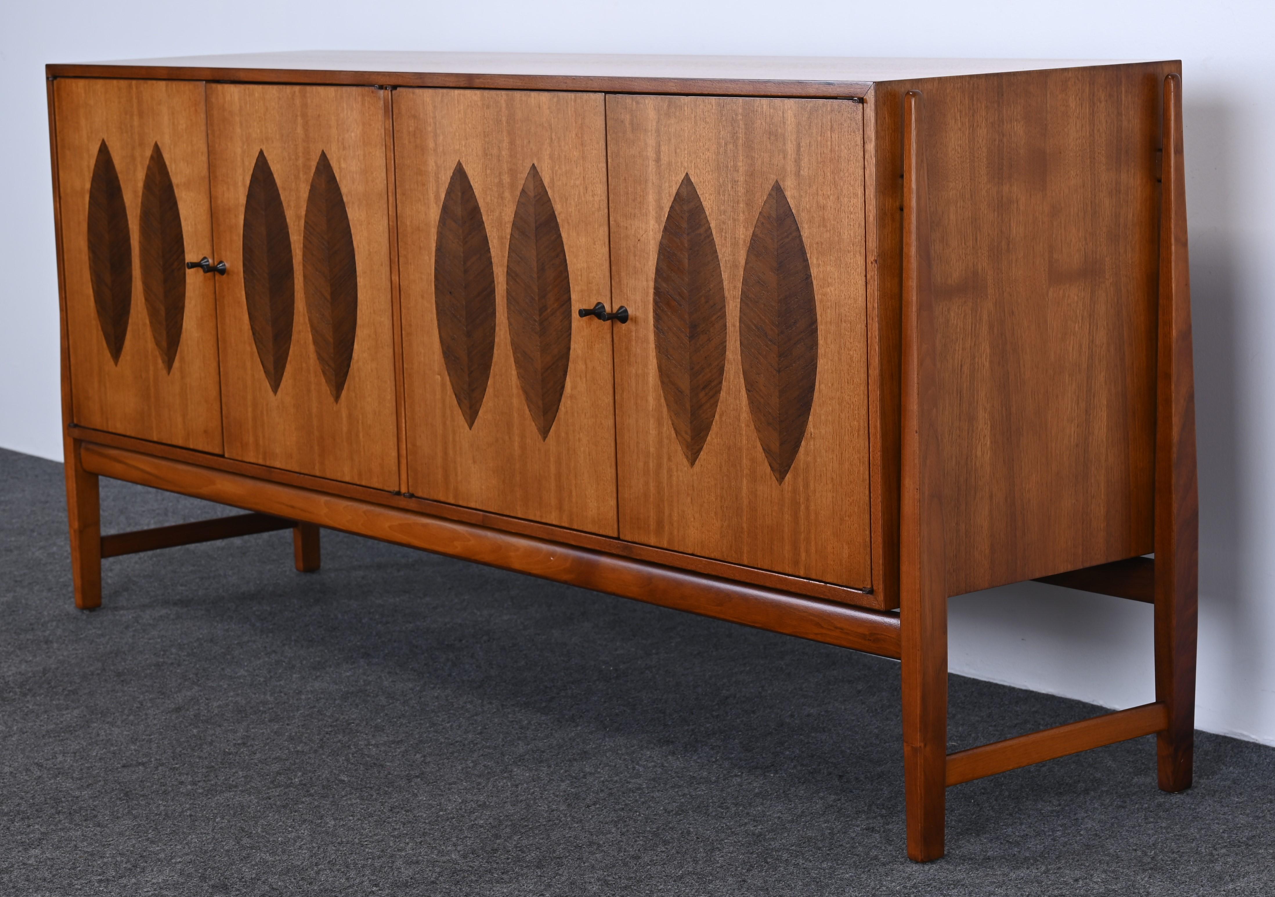 American Rosewood and Walnut Credenza designed by Kipp Stewart for Calvin, 1960s