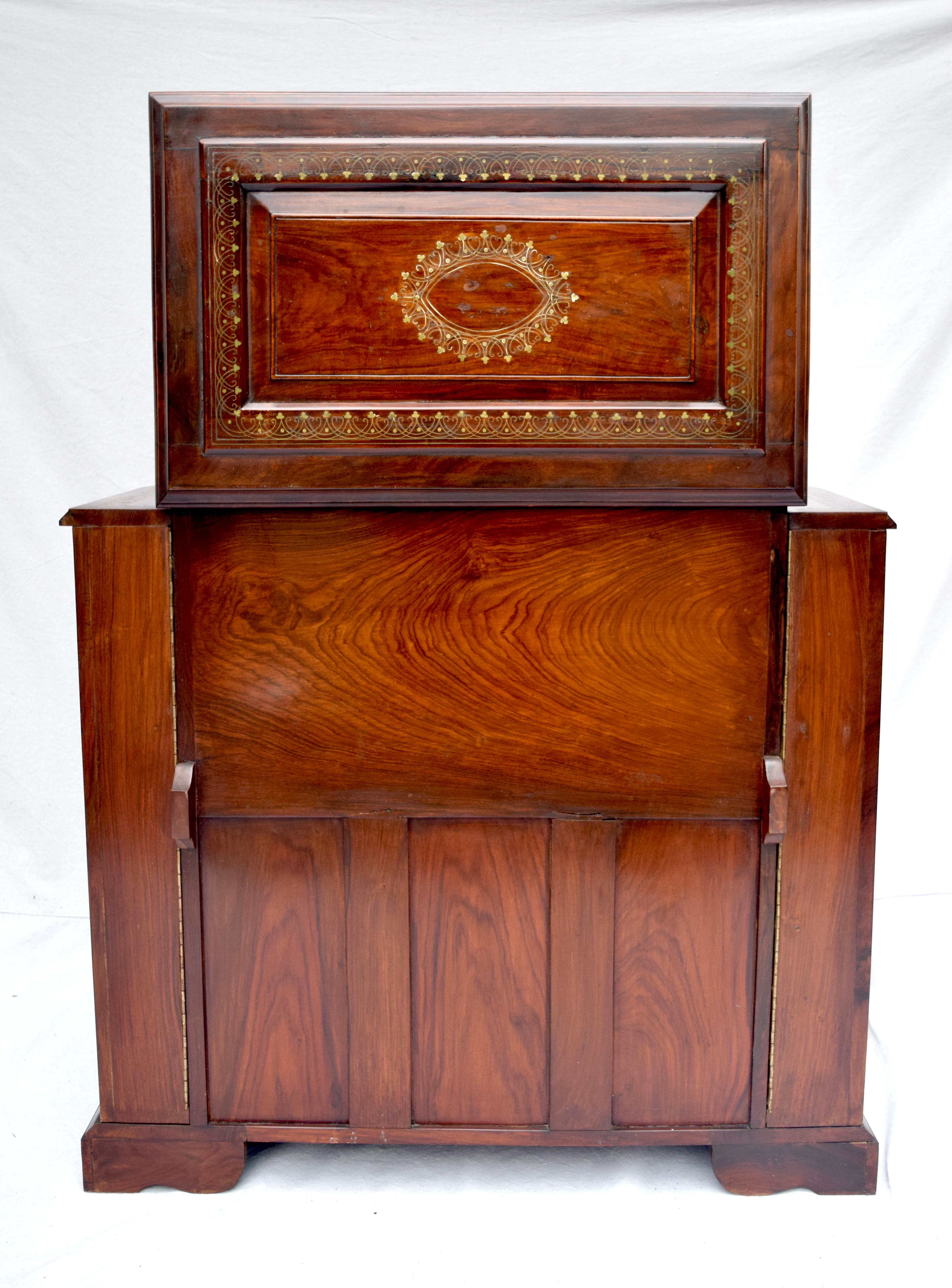 Rosewood Anglo Indian Dry Bar or Display Cabinet by M. Hayat & Bros. Ltd For Sale 4