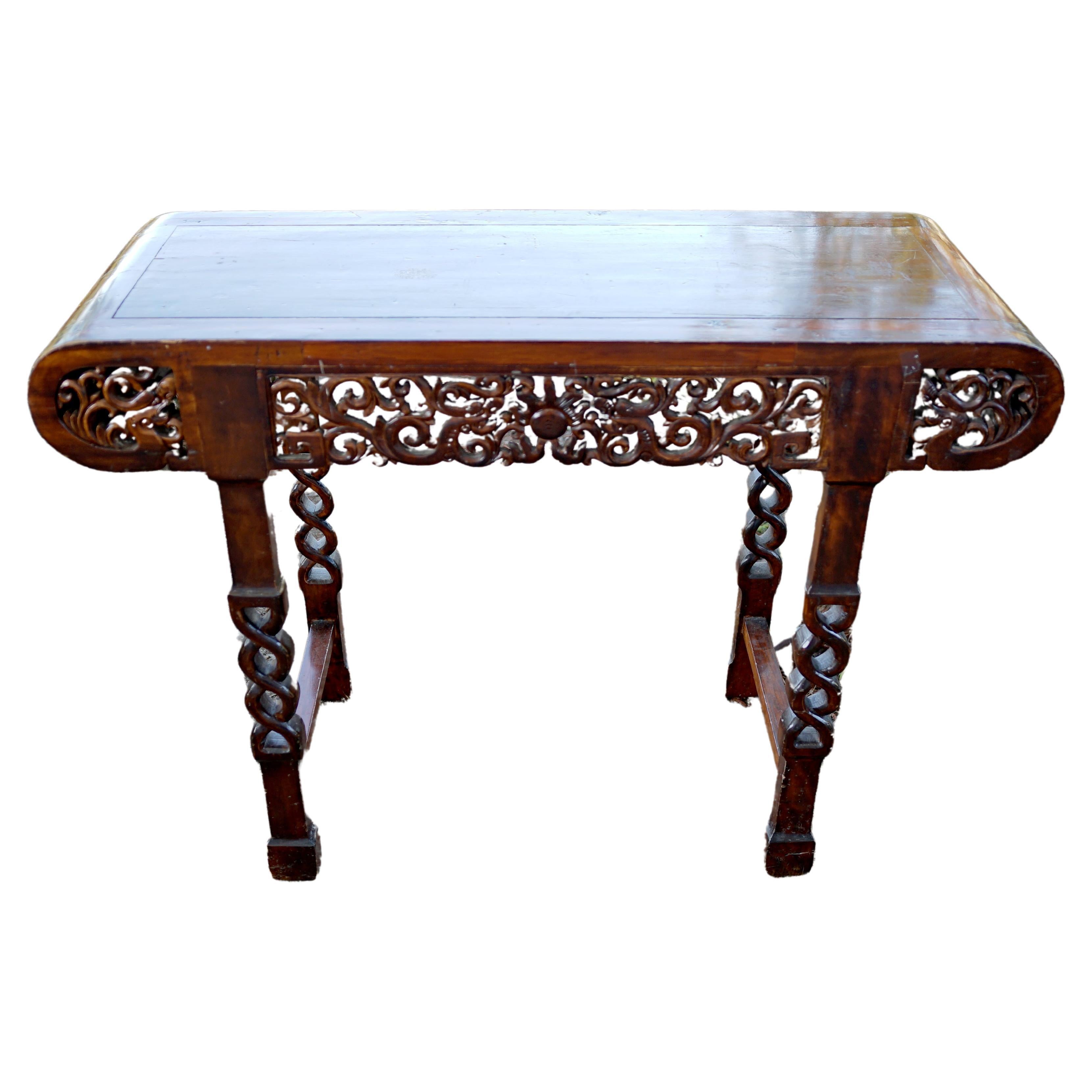 Table d'authentification chinoise d'exportation ancienne en bois de rose sculptée à la main en vente