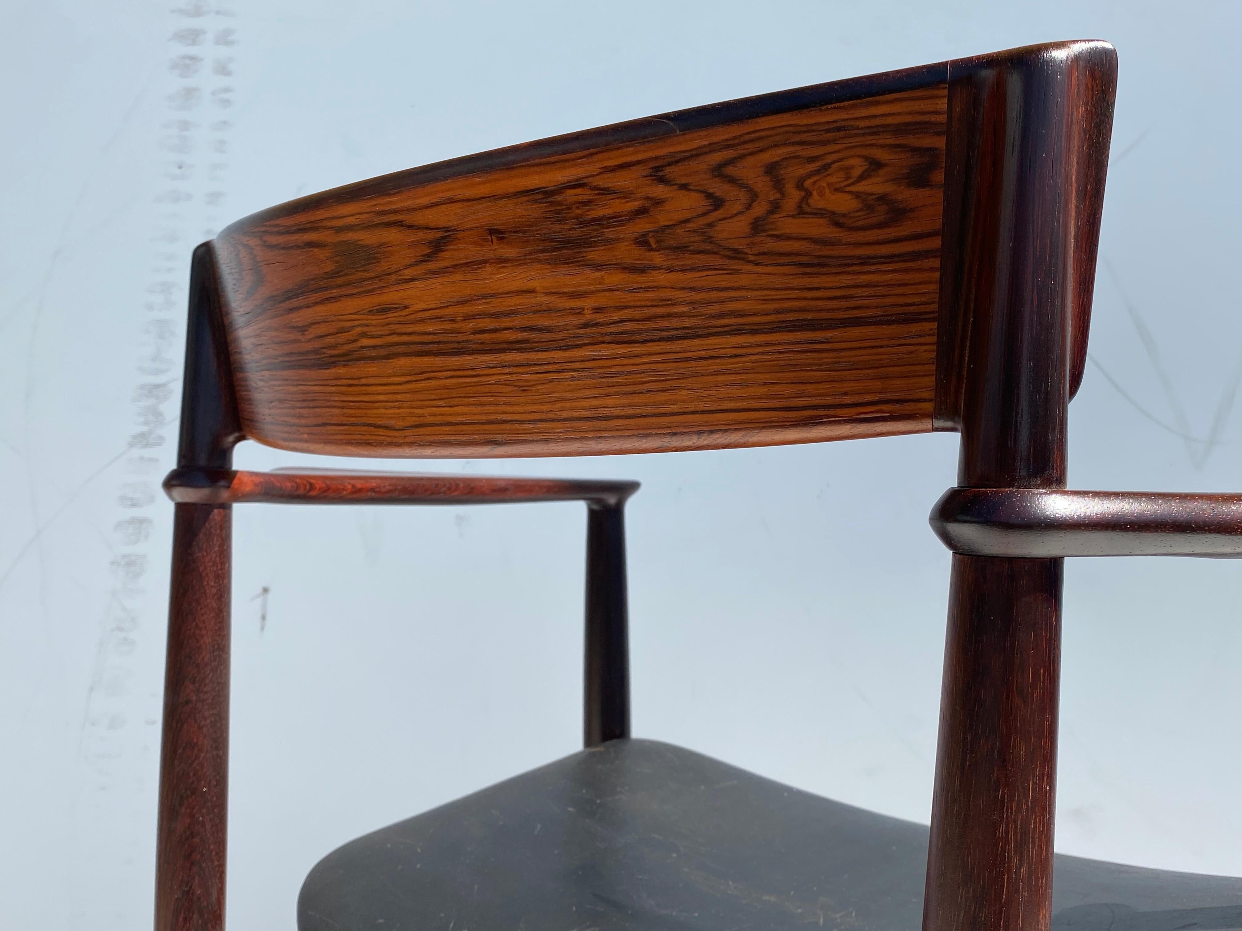 Rosewood Armchair in Original Black Leather by Henry Rosengren Hansen For Sale 1