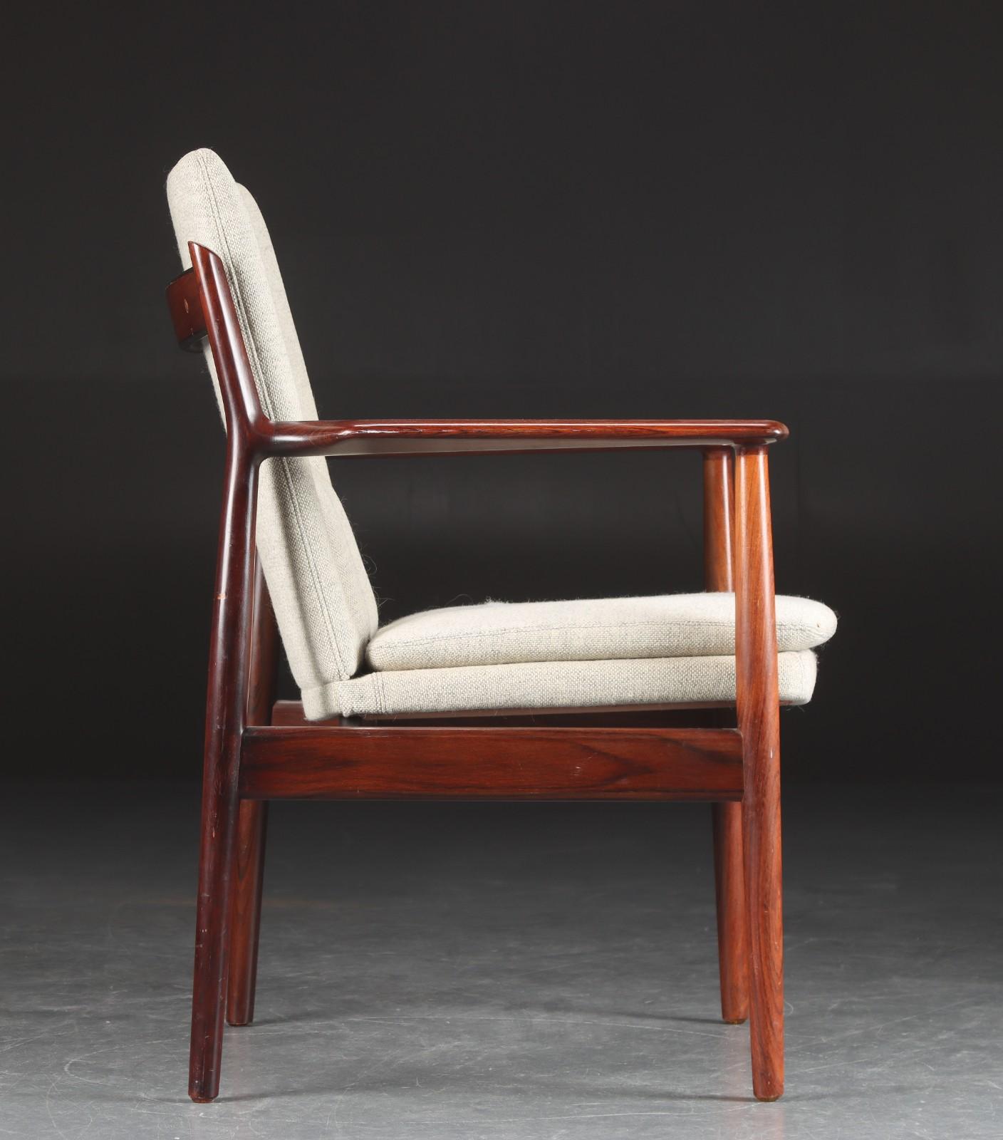 Rosewood Armchair, Mod. 431, by Arne Vodder for Sibast, Denmark, 1960s In Good Condition In Basel, BS