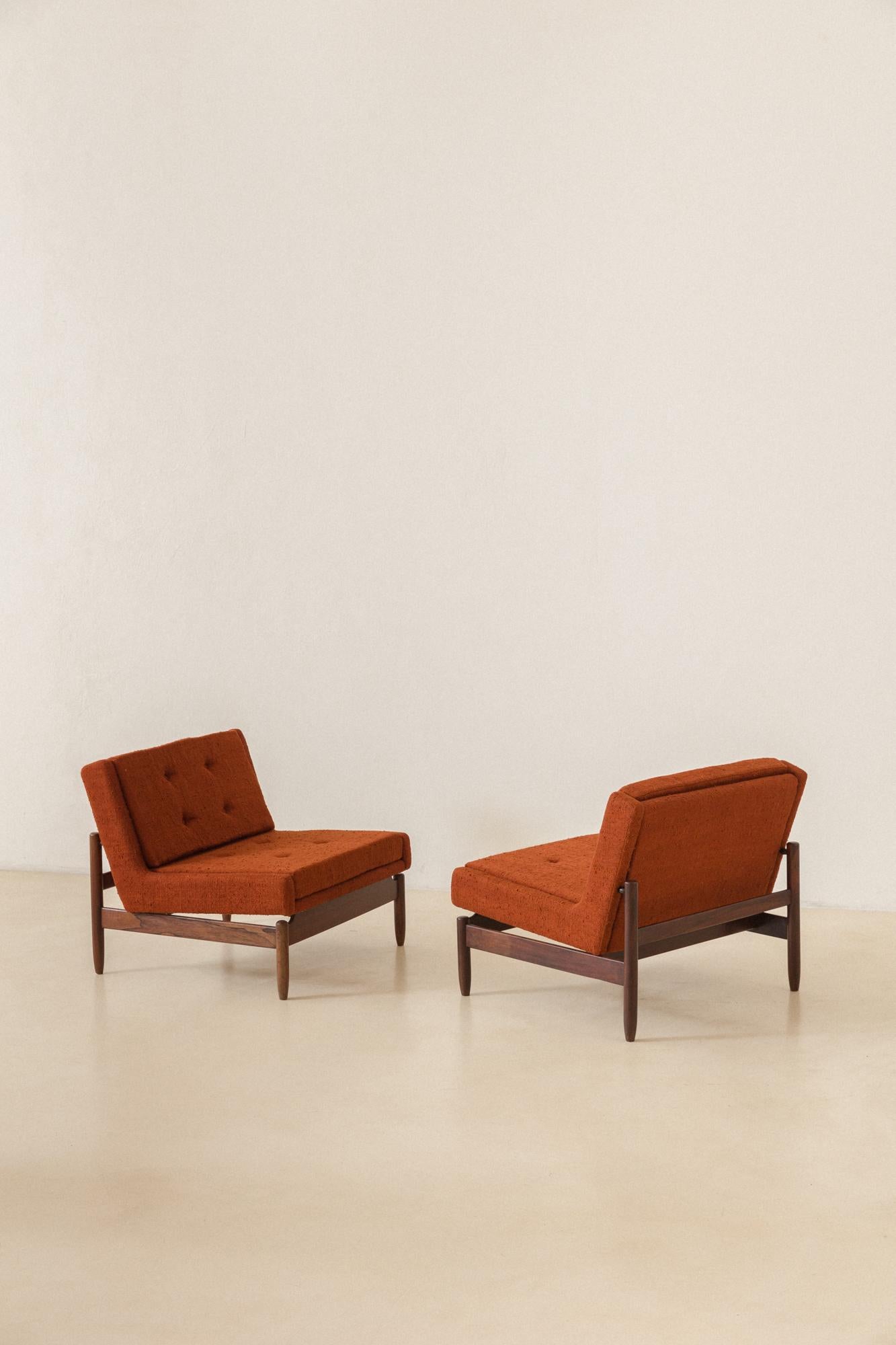 Hand-Crafted Rosewood Armchairs by Móveis Cantù, 1960s, Brazilian Midcentury For Sale