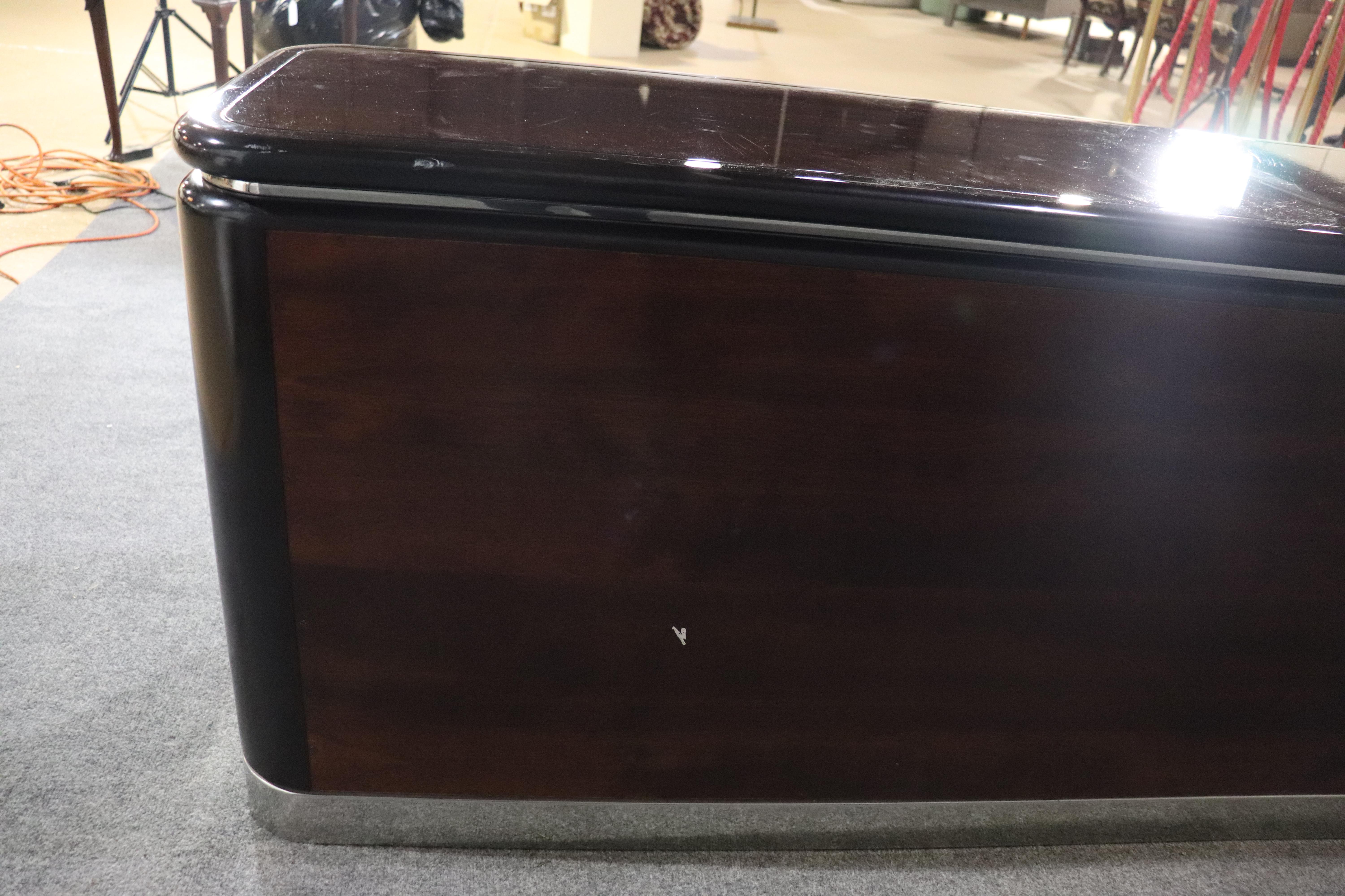 Rosewood Art Deco Pace Style Sideboard Buffet, circa 1980 7