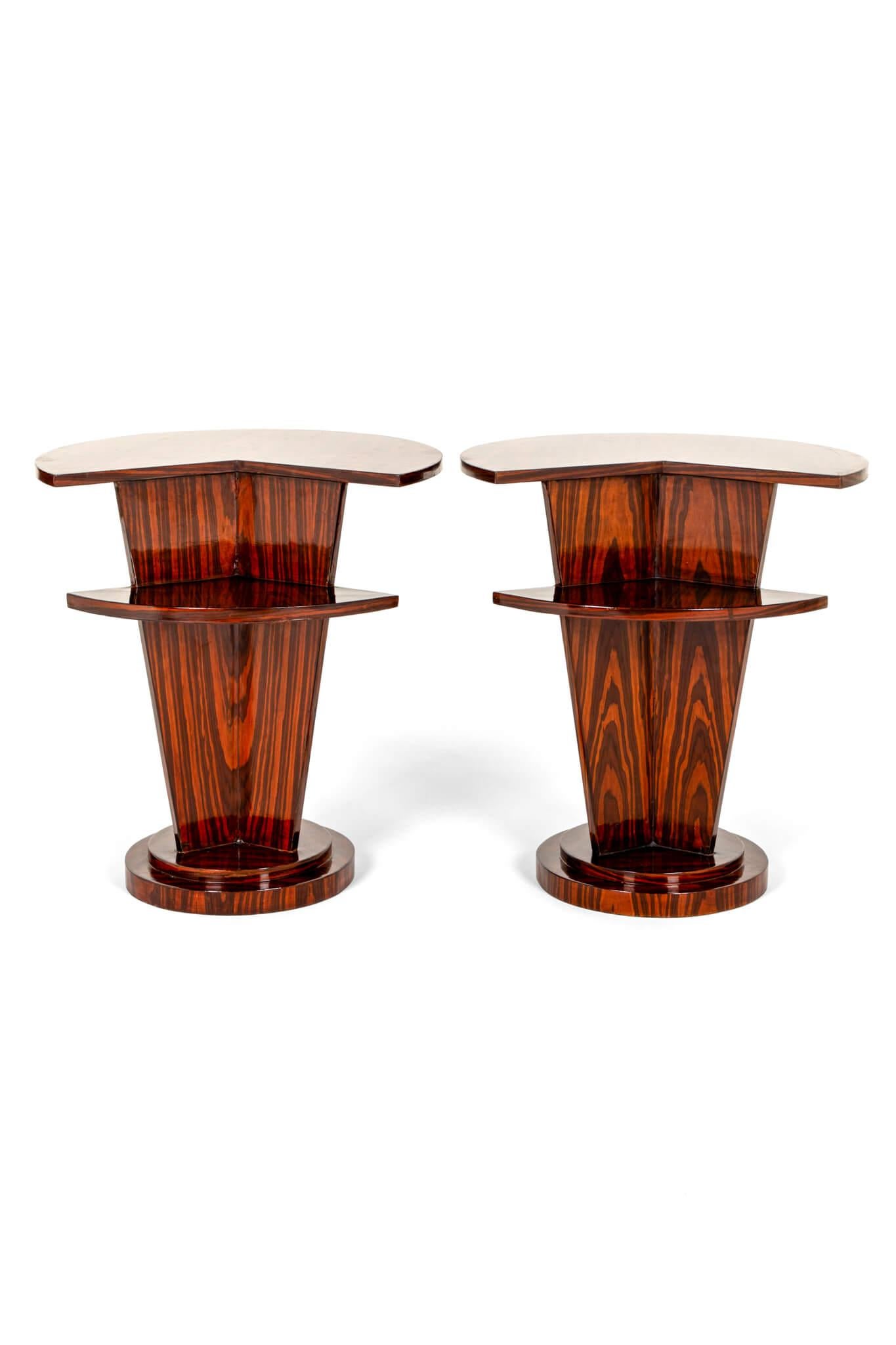 Art Deco Beistelltische aus Palisanderholz (Art déco) im Angebot
