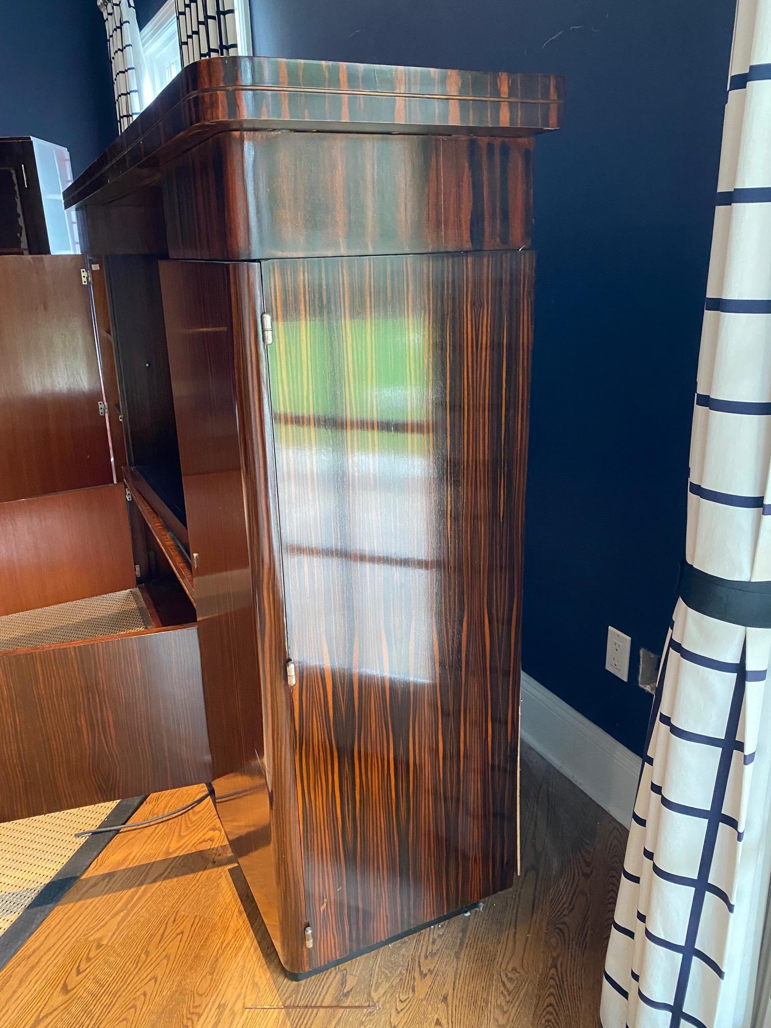 Rosewood Art Deco Style Curved Entertainment Cabinet from Aero Studios 7