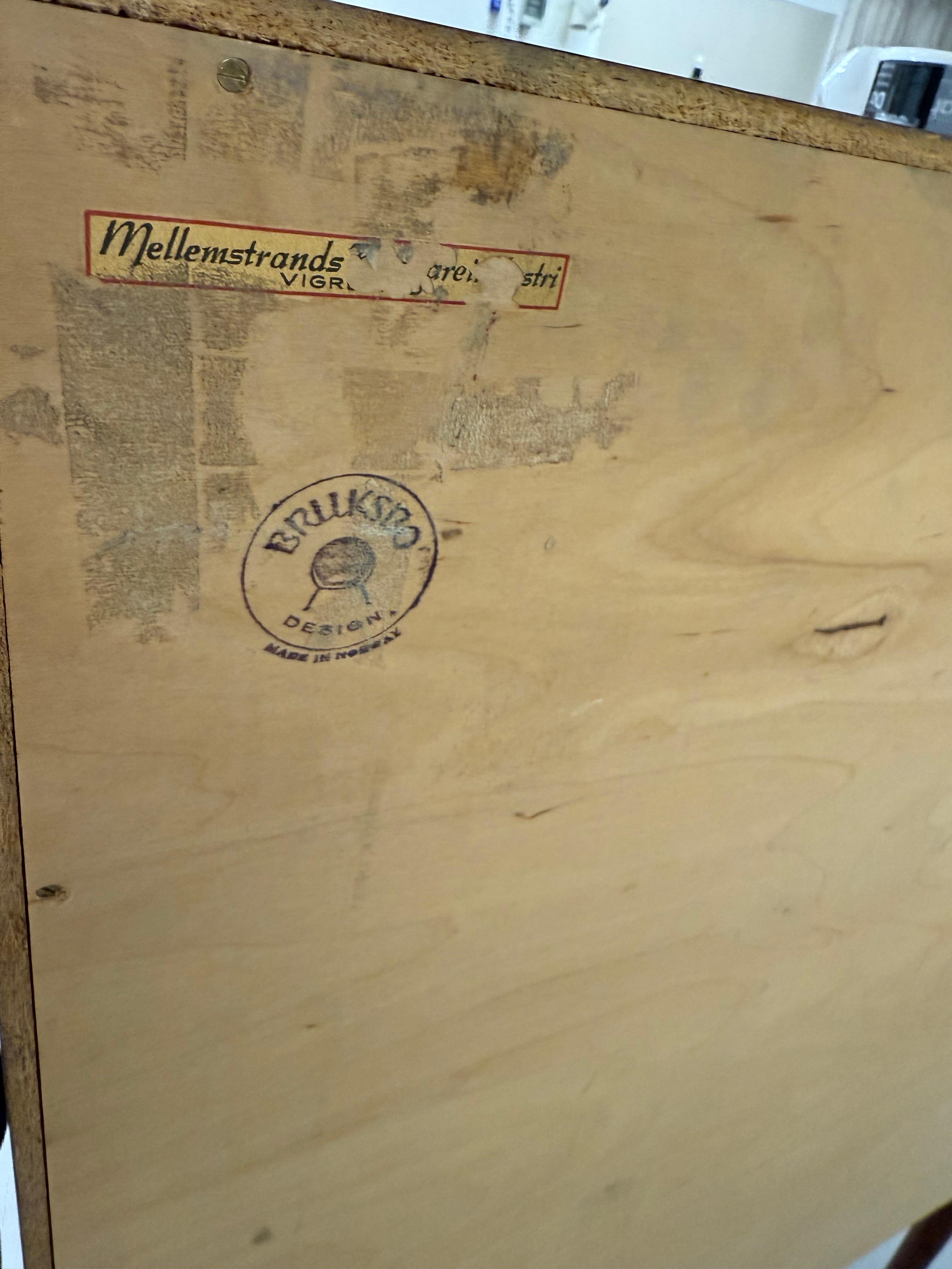 Cabinet da bar in palissandro di Torbjørn Afdal, Norvegia 1960 8