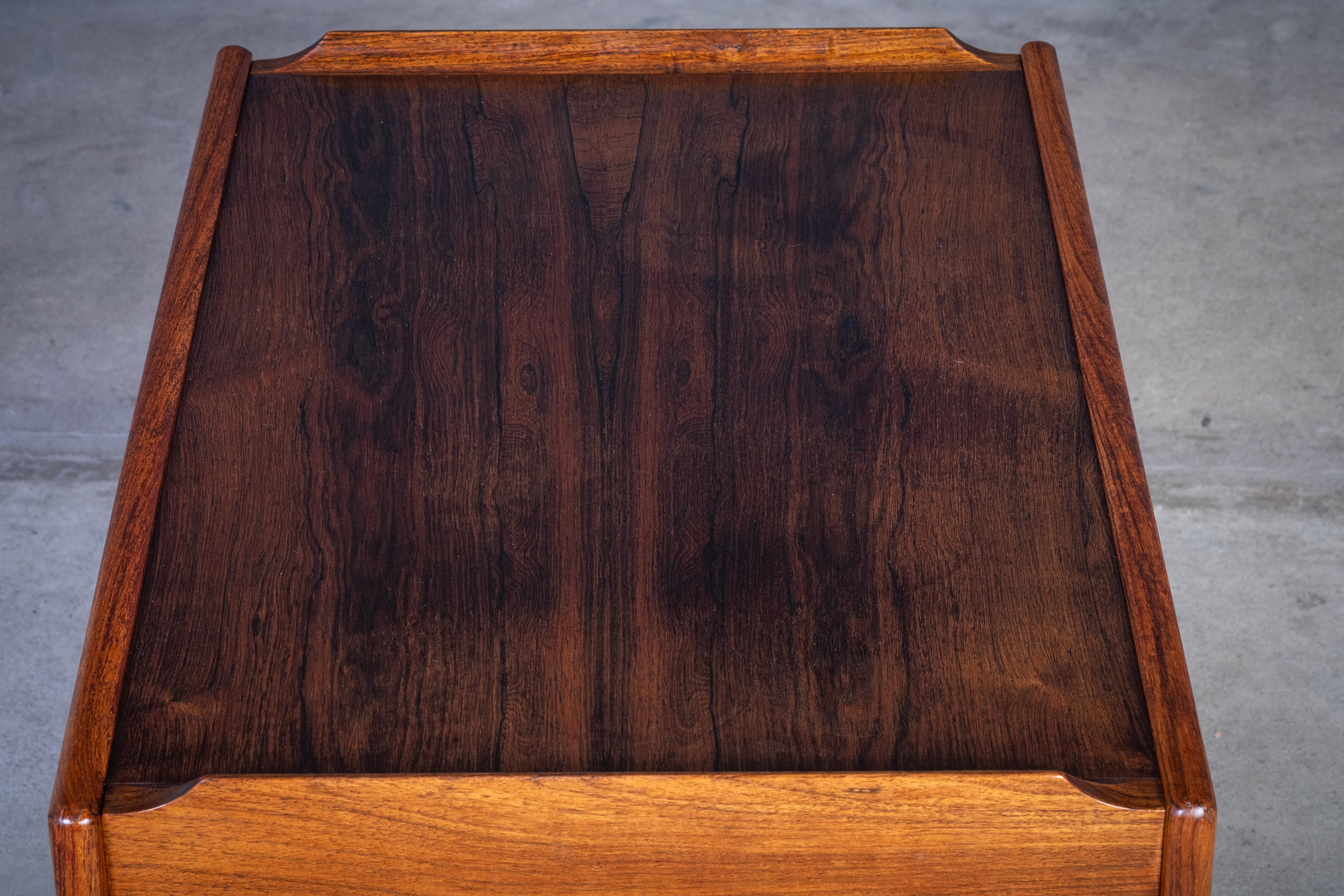 Chariot de bar en bois de rose par Edmund Brouer, Danemark, années 1970 en vente 2