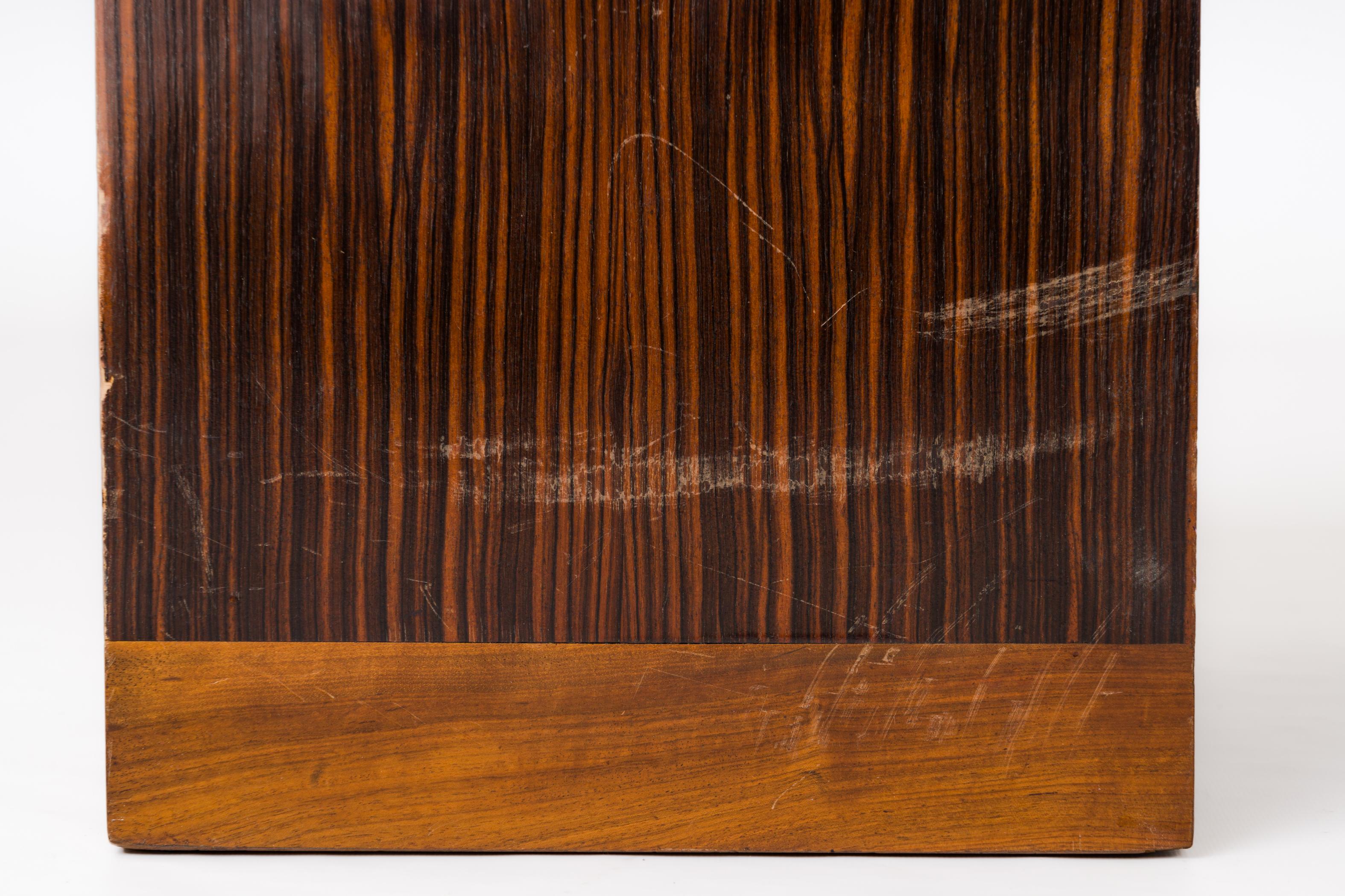 Metà XX secolo Sgabello Art Deco in legno di palissandro e Beeche con. Tappezzeria Pierre Frey in mohair - Francia, anni '30 in vendita