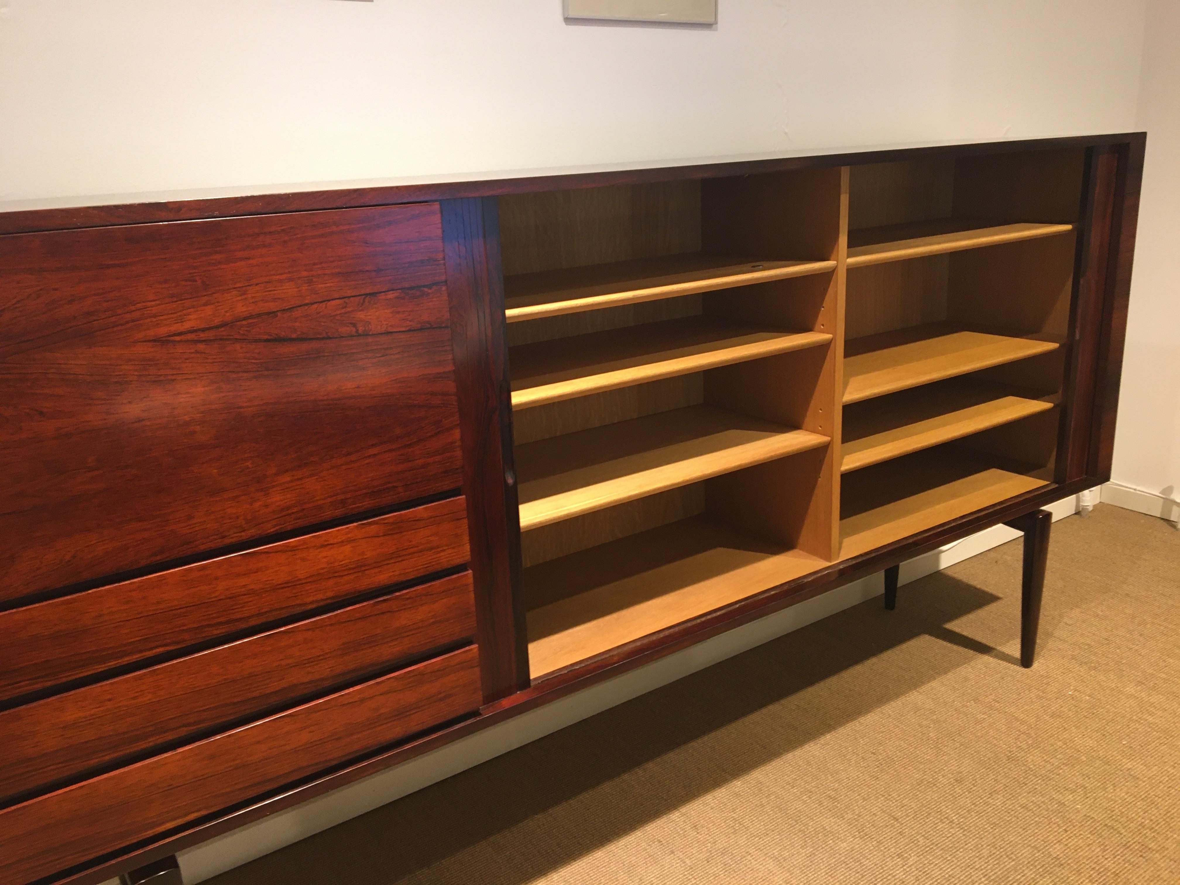 Rosewood High sideboard Newly Restored, Design H.W. Klein For Sale 2