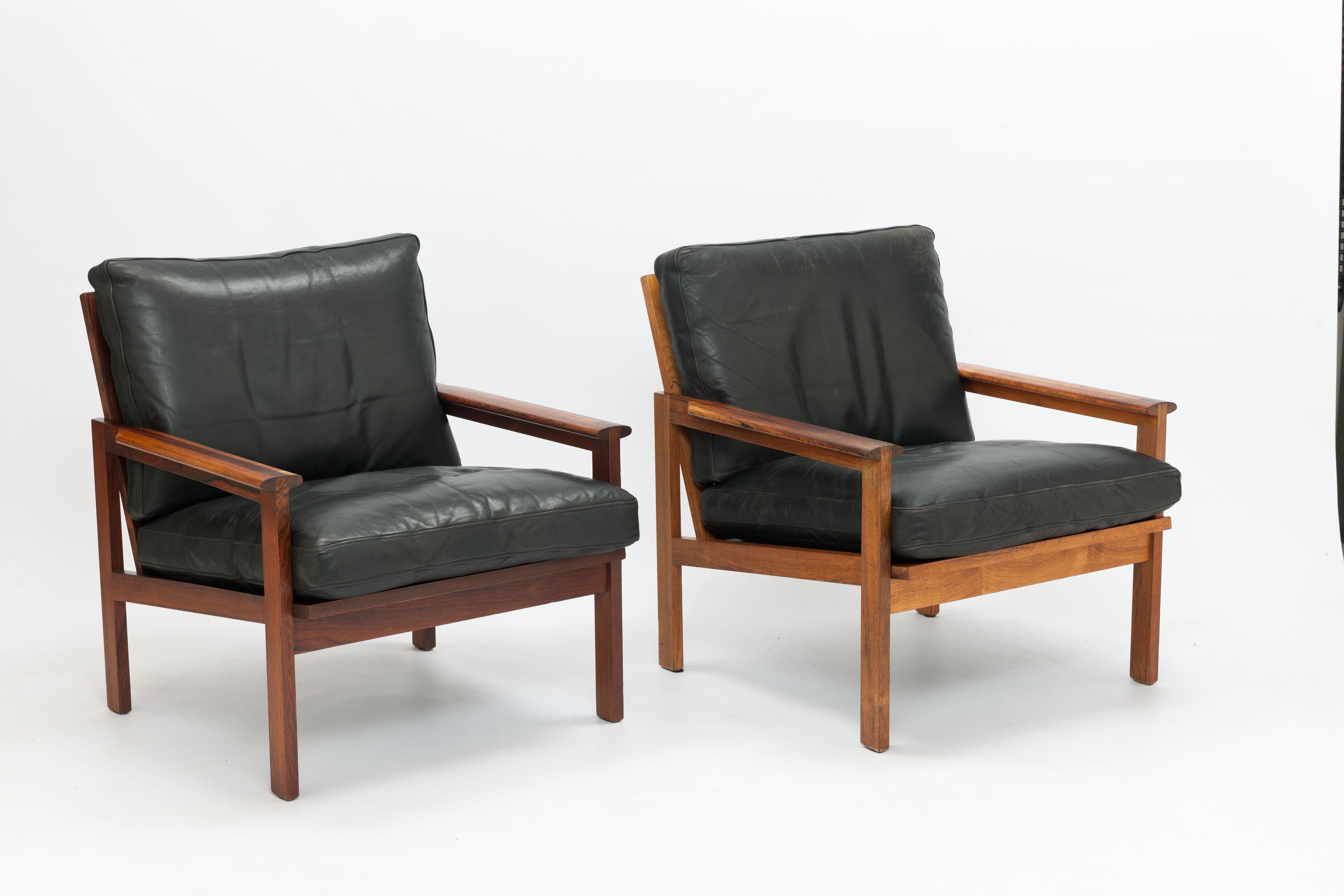 Rosewood & Black Leather Capella Arm Chair by Illum Wikkelsø, Pair Available 4