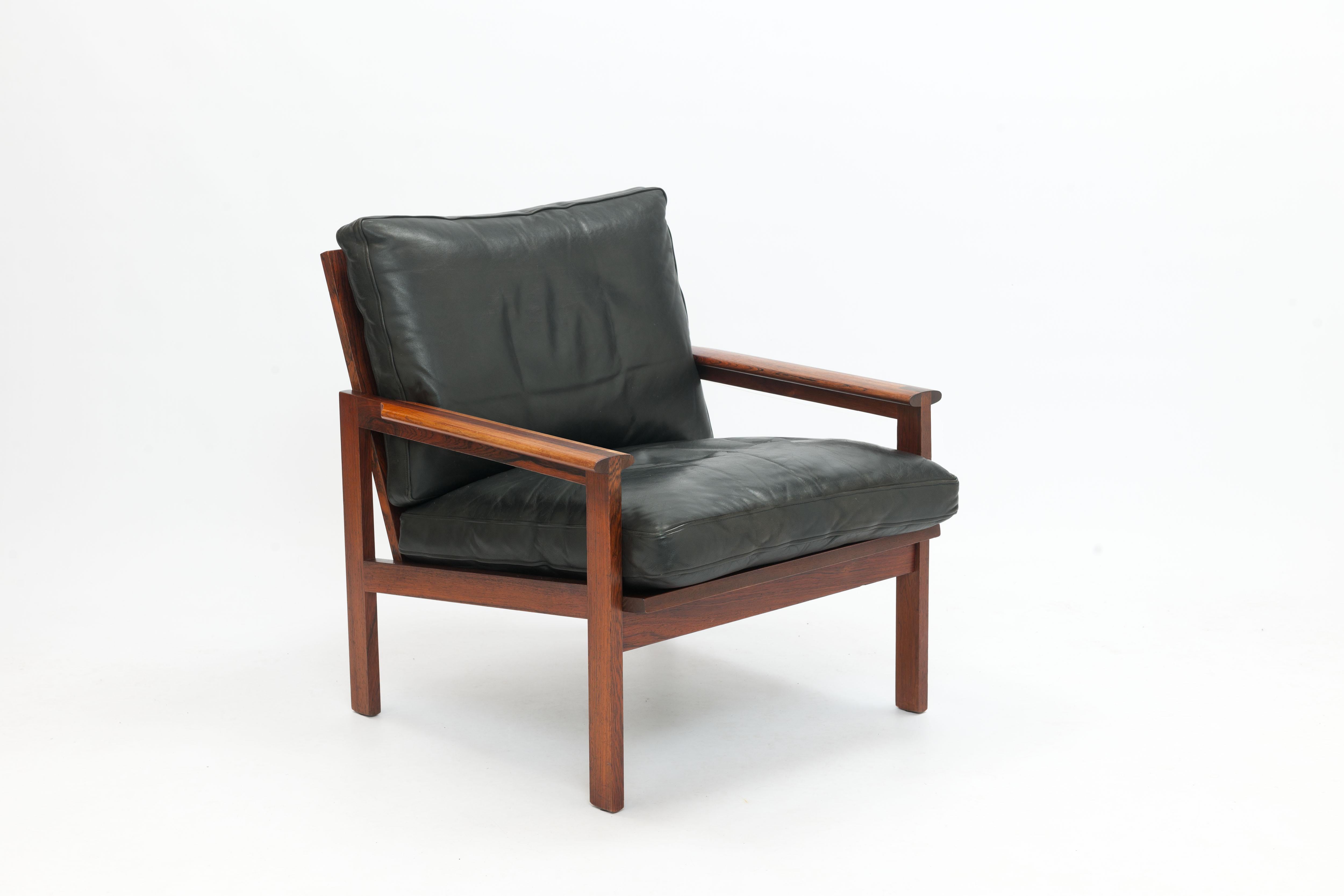 Rosewood & Black Leather Capella Arm Chair by Illum Wikkelsø, Pair Available 8