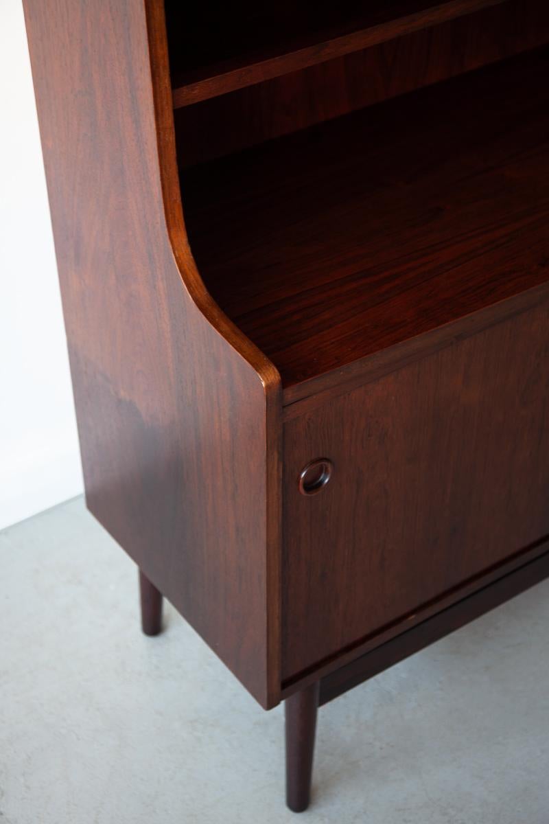 Rosewood Bookcase by Johannes Sorth for Bornholm Mobelfabrik In Good Condition For Sale In Bristol, GB