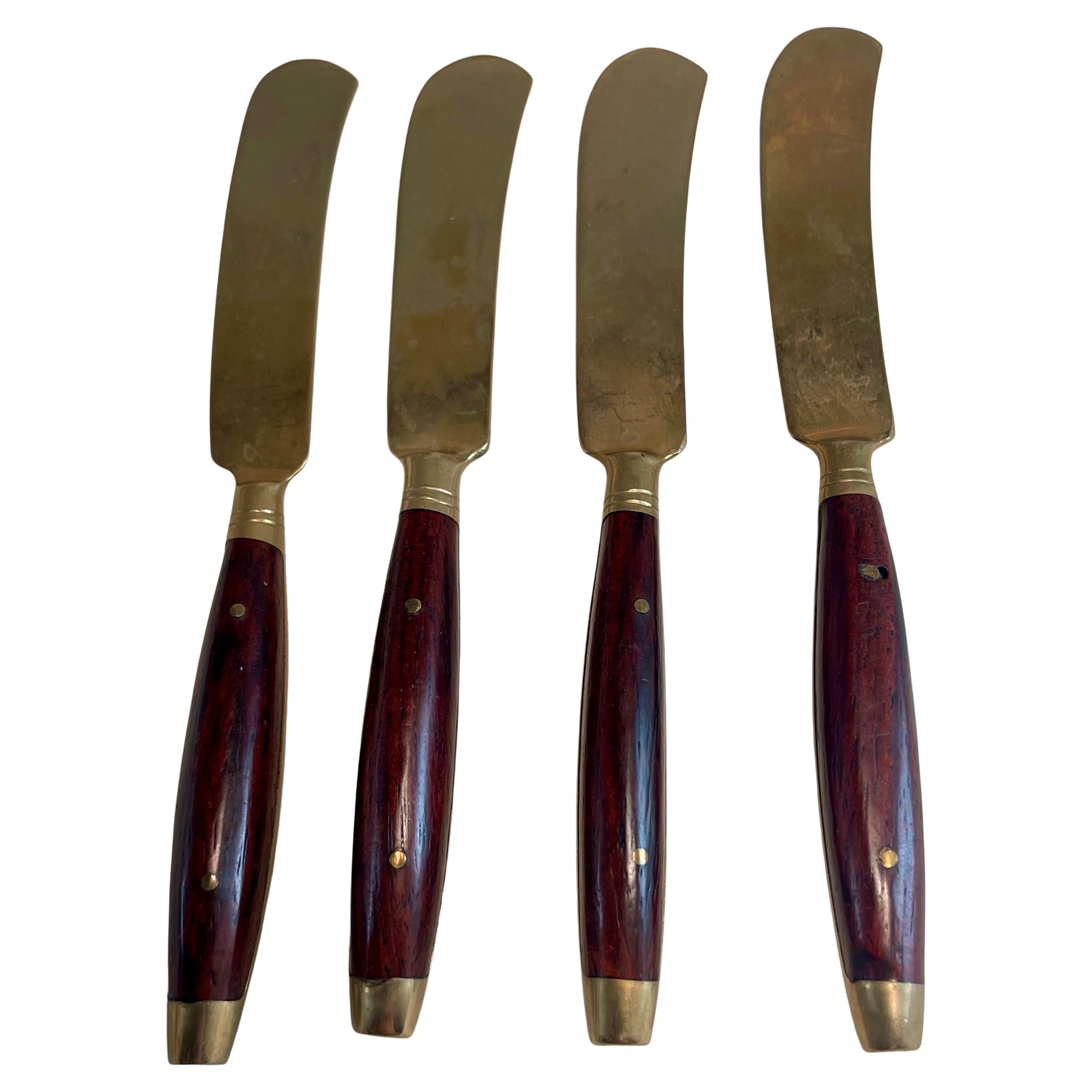 Couteaux à dessert individuels en bois de rose et laiton pour crème au beurre, lot de 4