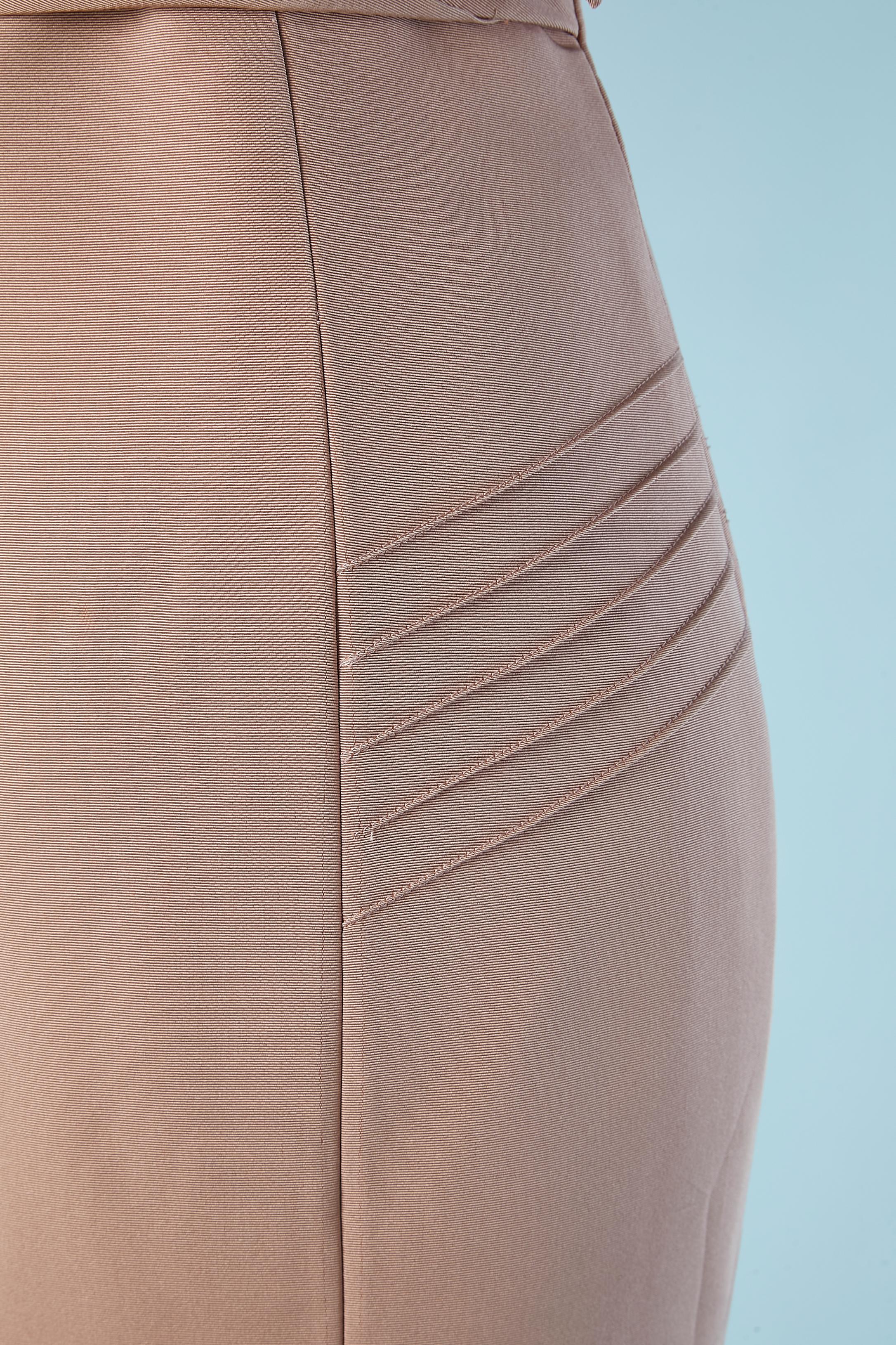 Vestido de noche corpiño con arrastre Marrón en venta