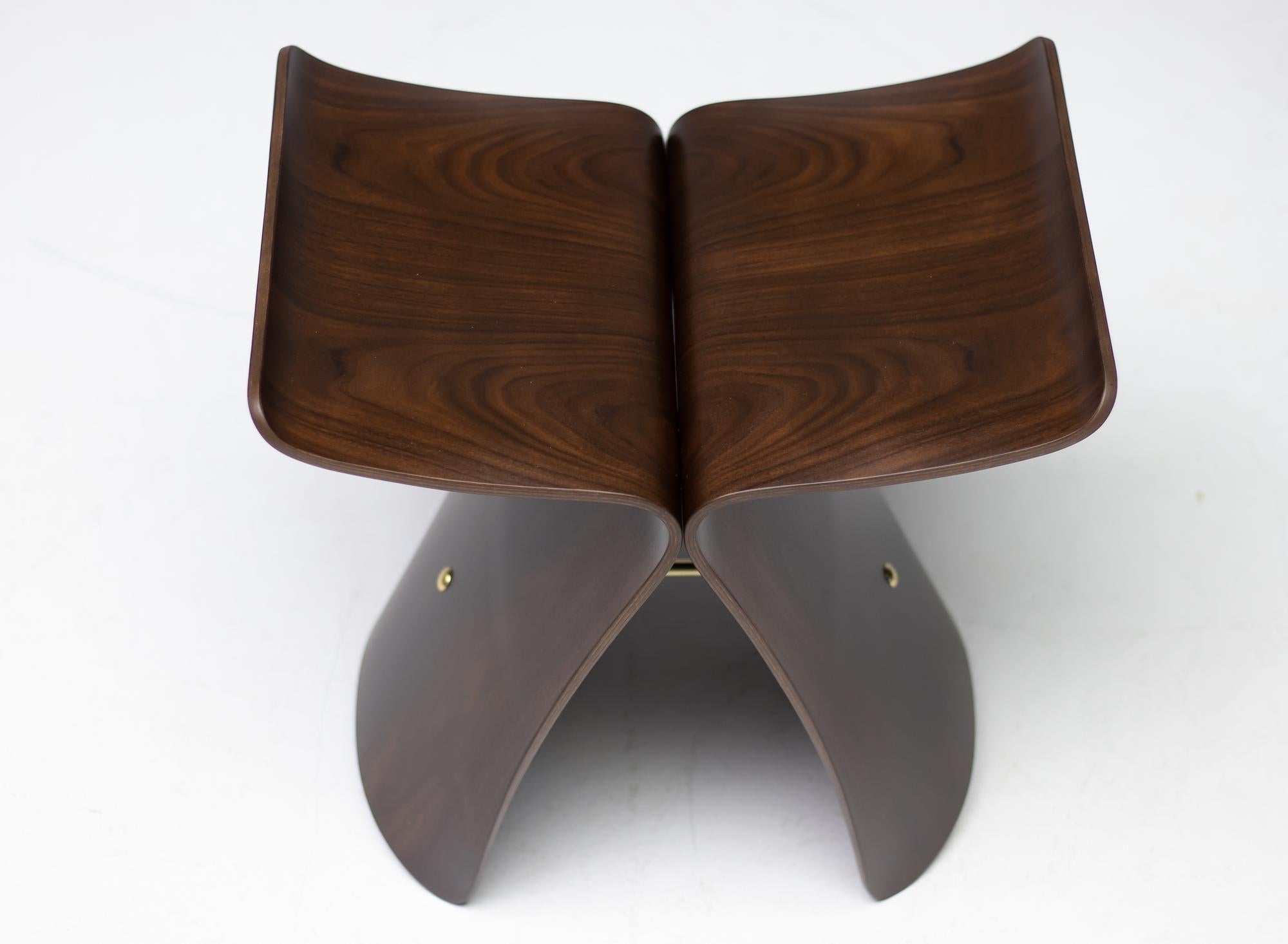 Rosewood Butterfly Stool by Japanese Designer Sori Yanagi In Good Condition In Dronten, NL