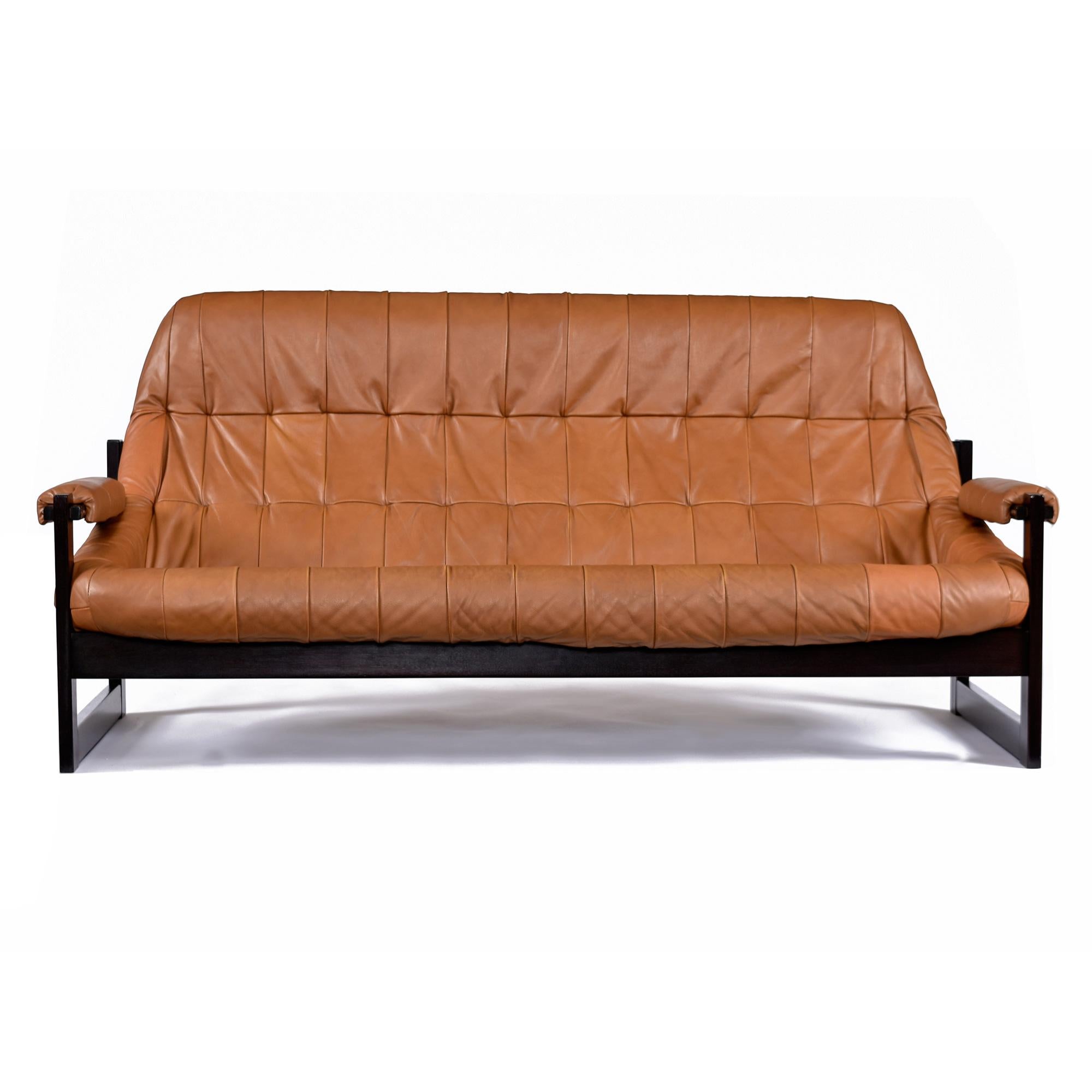 Mid-Century Modern Rosewood & Butterscotch Leather MP-163 