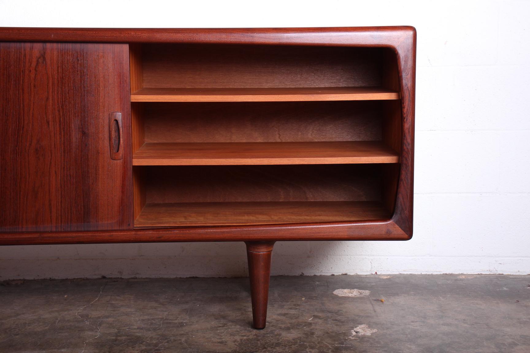 Rosewood Cabinet by H.P. Hansen  2