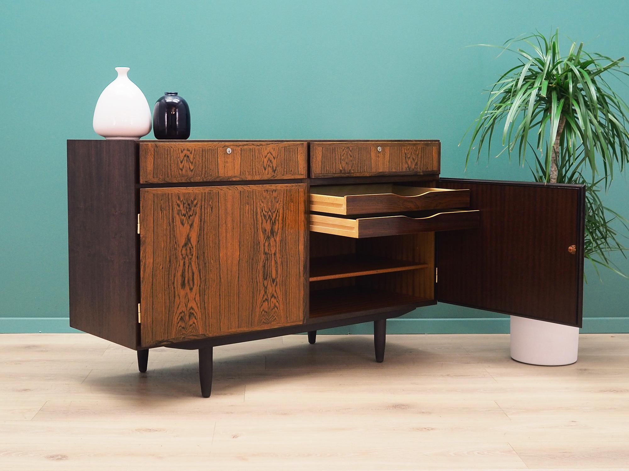 Veneer Rosewood Cabinet, Danish Design, 1960s, Producer Omann Jun