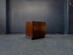 Cube Cabinet