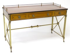 Scrivania Campaigner in palissandro in stile Regency inglese di Kittinger