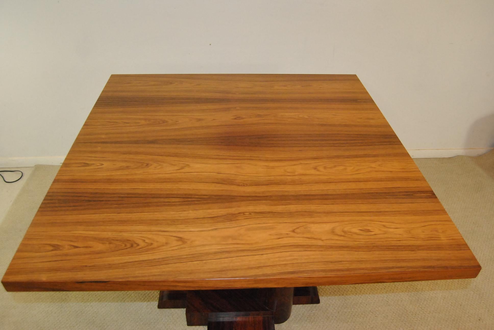 Fin du 20e siècle Centre de table en bois de rose de Larry Lazlo/Bexley Heath pour Widdicomb, numéroté 25/100 en vente