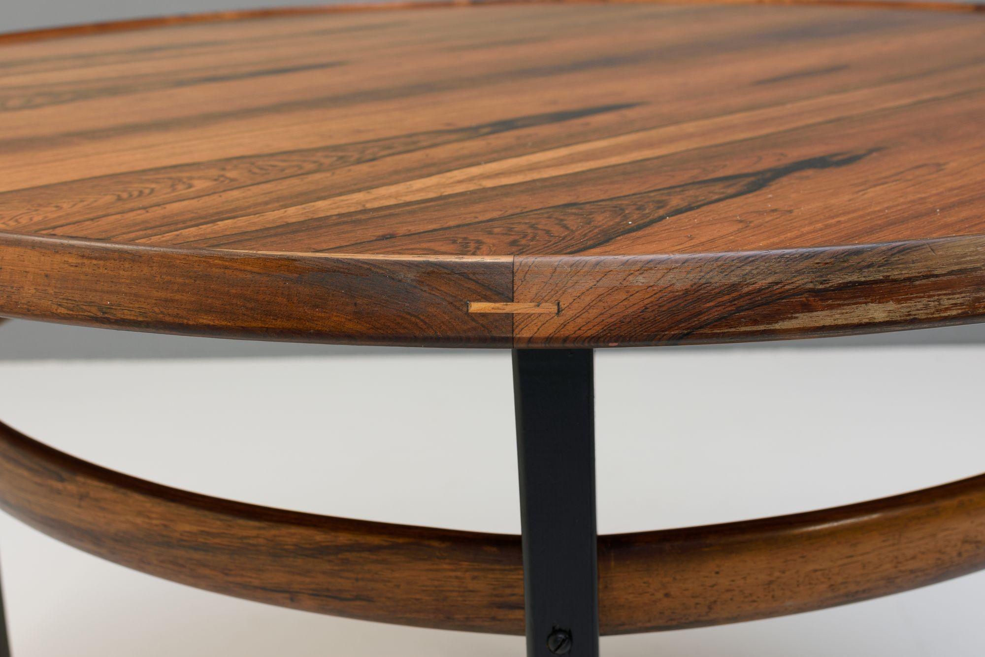 Mesa de centro de palisandro Pintado a mano en venta