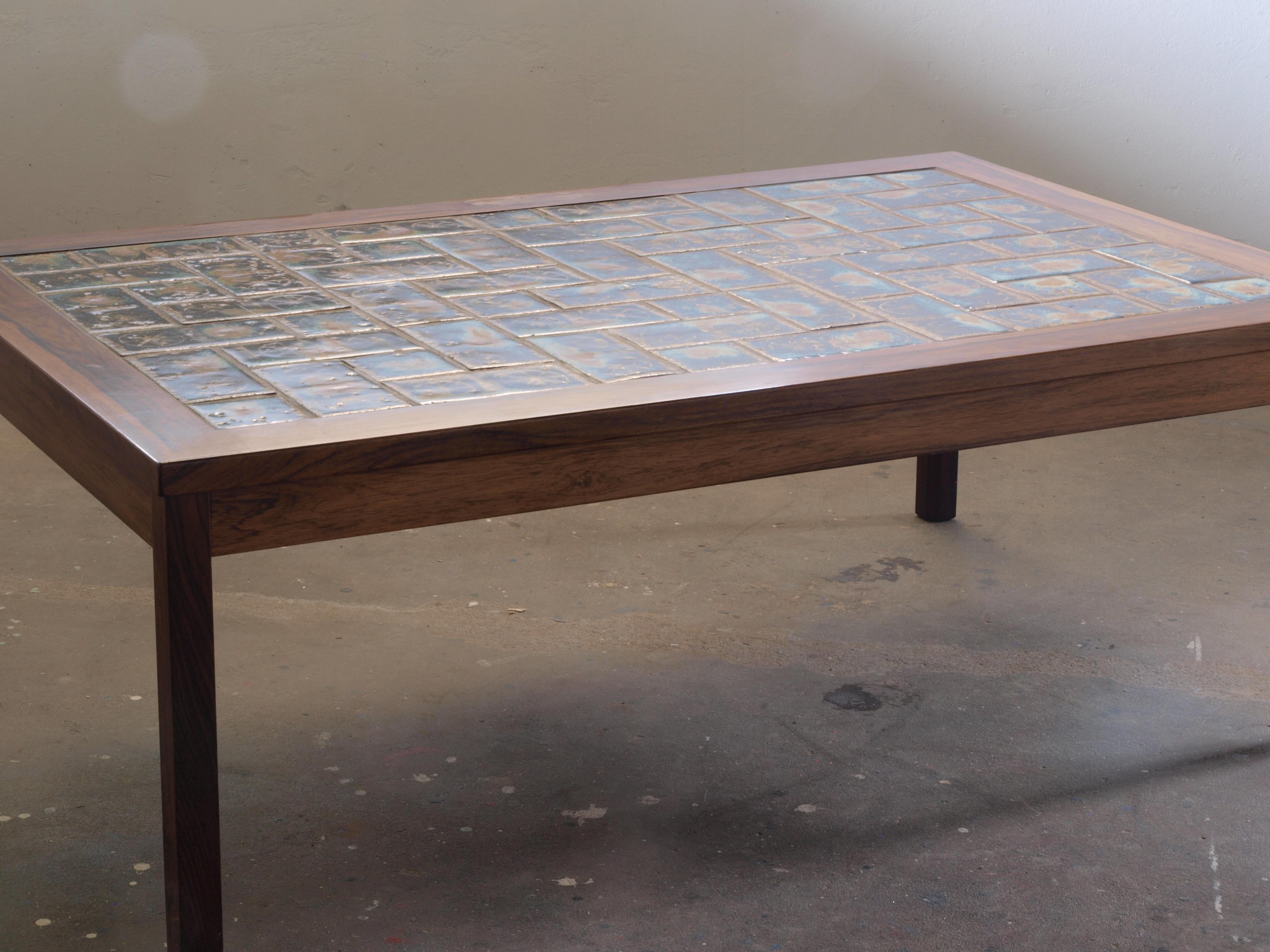 Rosewood ceramic coffee table, Denmark 1960s For Sale 4