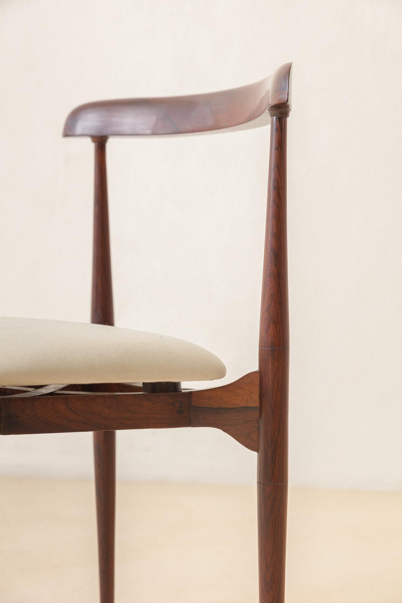 Chaise en bois de rose, Carlo Fongaro, années 1950, bois de rose, design brésilien du milieu du siècle dernier en vente 1