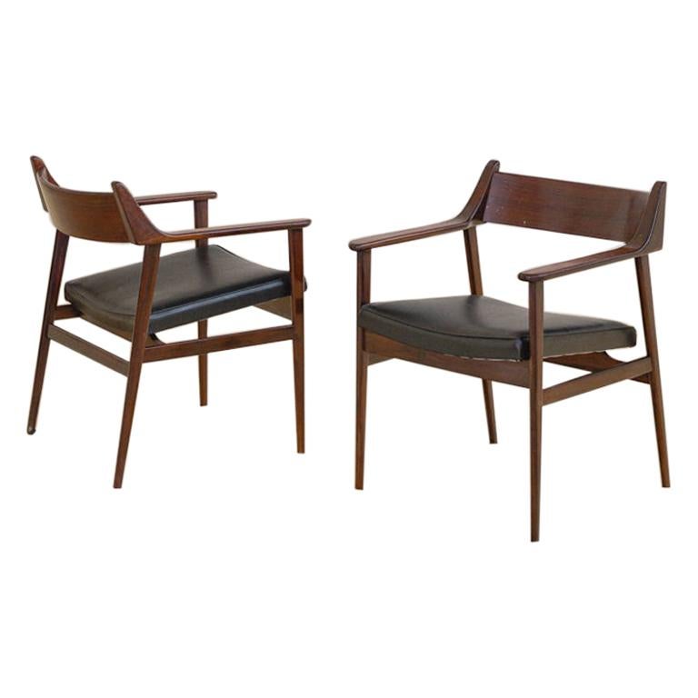 Rosewood Chair with Armrests, by Móveis Cantù, 1960s, Brazilian Midcentury