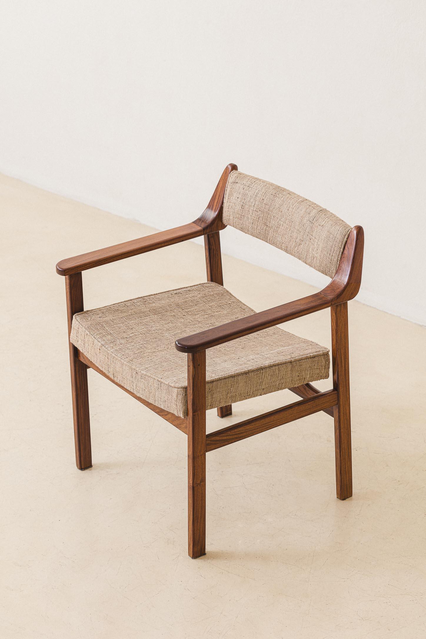 Rosewood Chair with Armrests, by Móveis Cantù, Brazilian Midcentury, 1960s For Sale 10