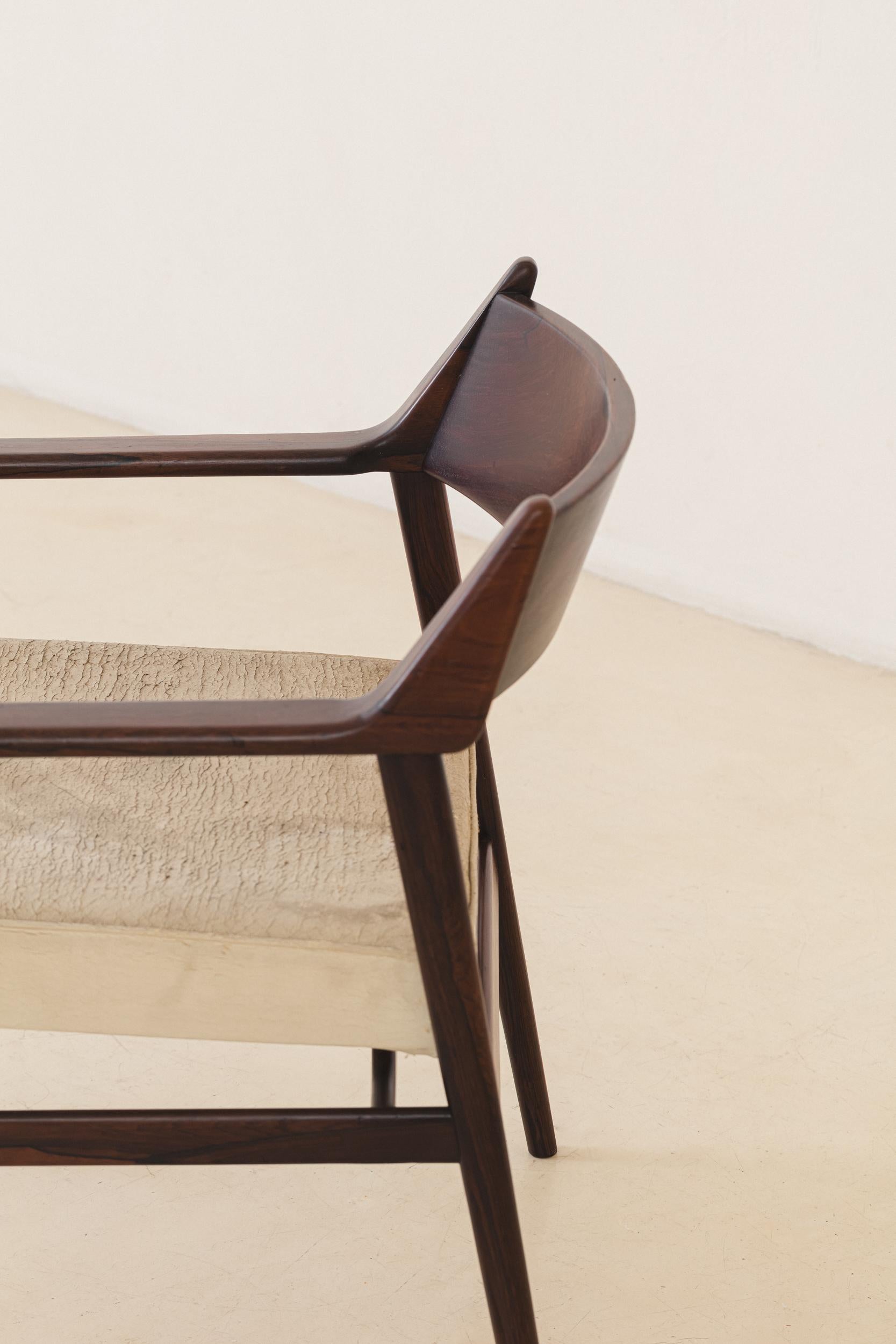 Silla de palisandro con reposabrazos, por Móveis Cantù, Brasil Mediados de siglo, 1960 en venta 1