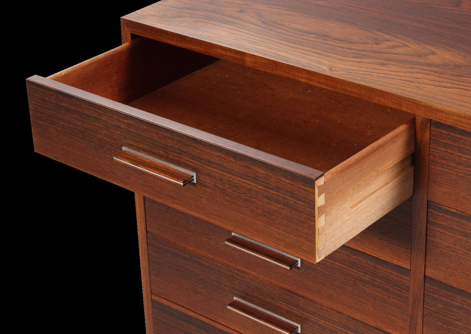 Rosewood Chest of 8 Drawers by Axel Christiansen for ACD Mobler In Good Condition In Little Burstead, Essex