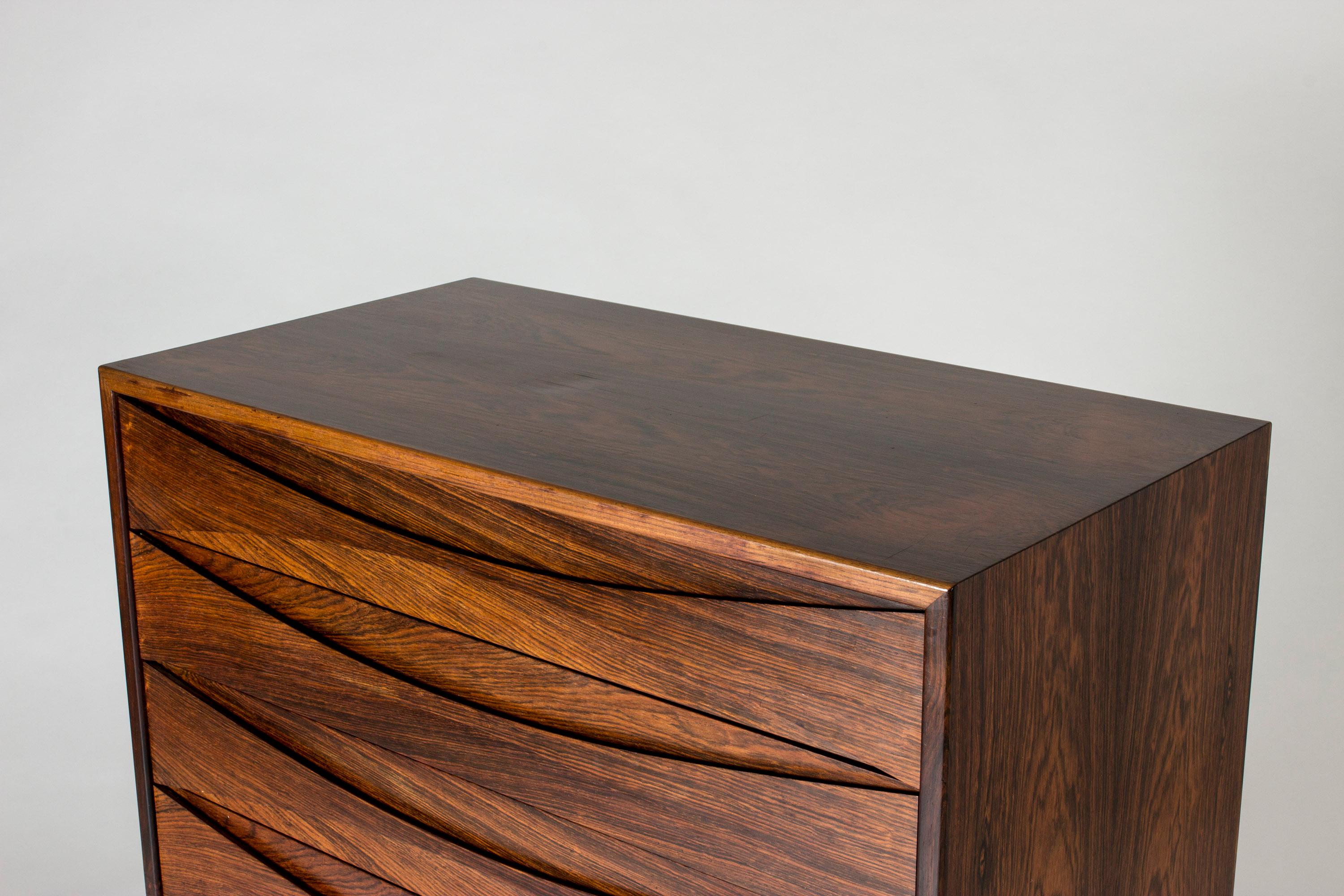 Rosewood Chest of Drawers by Arne Vodder 1