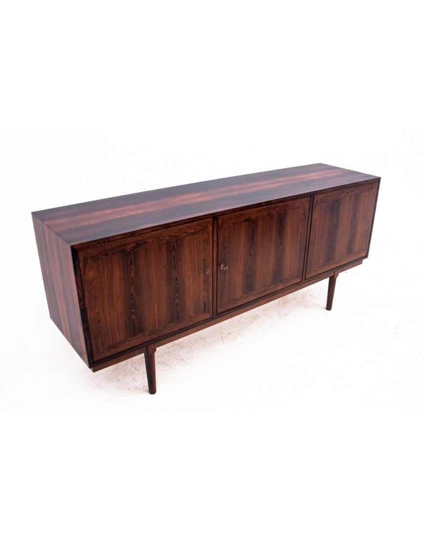 Mid-Century Modern Rosewood chest of drawers, Denmark, 1960s. After renovation. For Sale