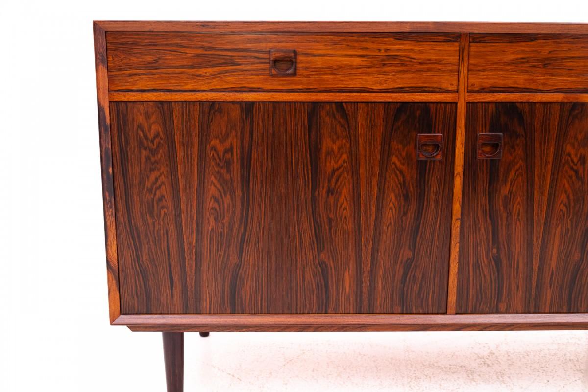 Rosewood chest of drawers, Denmark, 1960s. For Sale 5