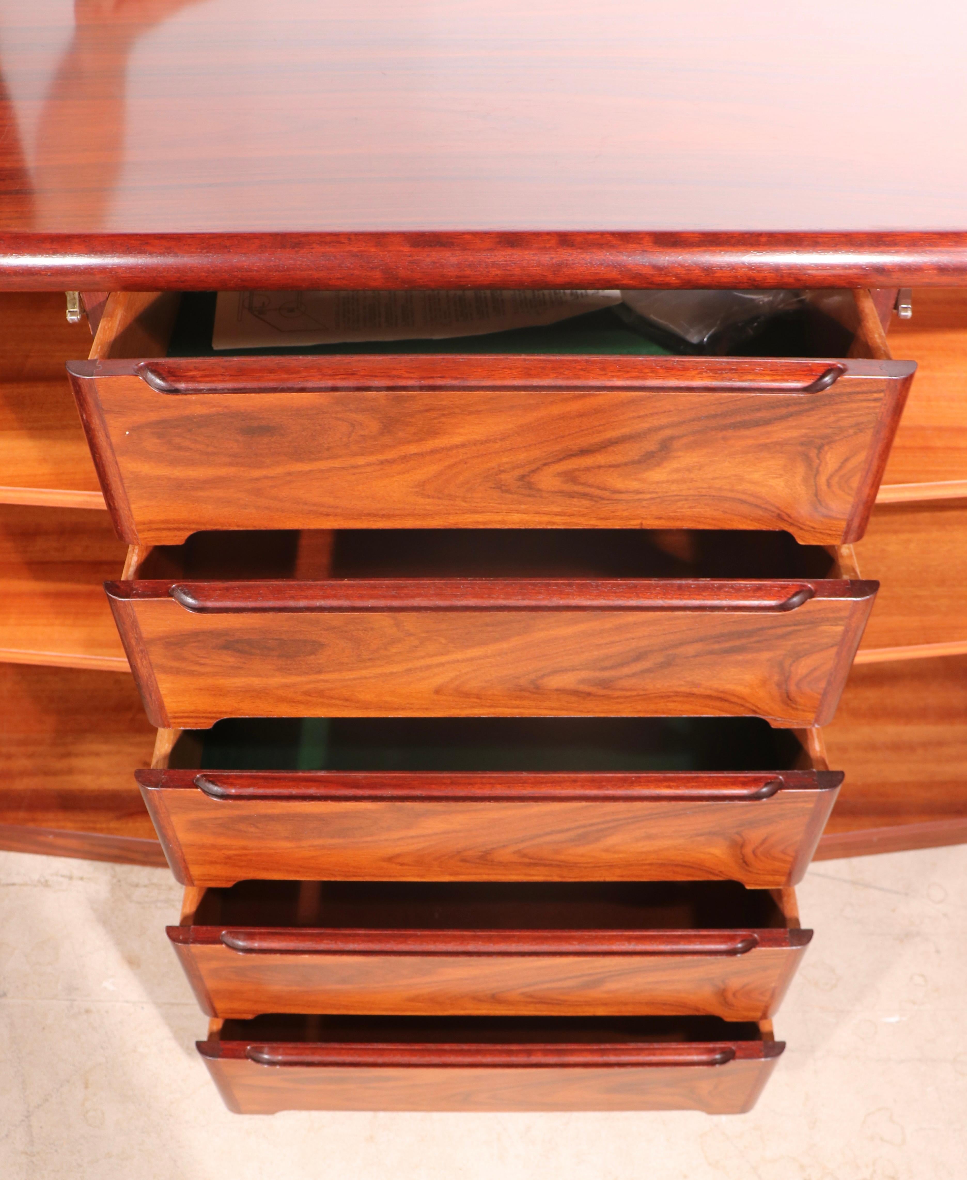 skovby china cabinet