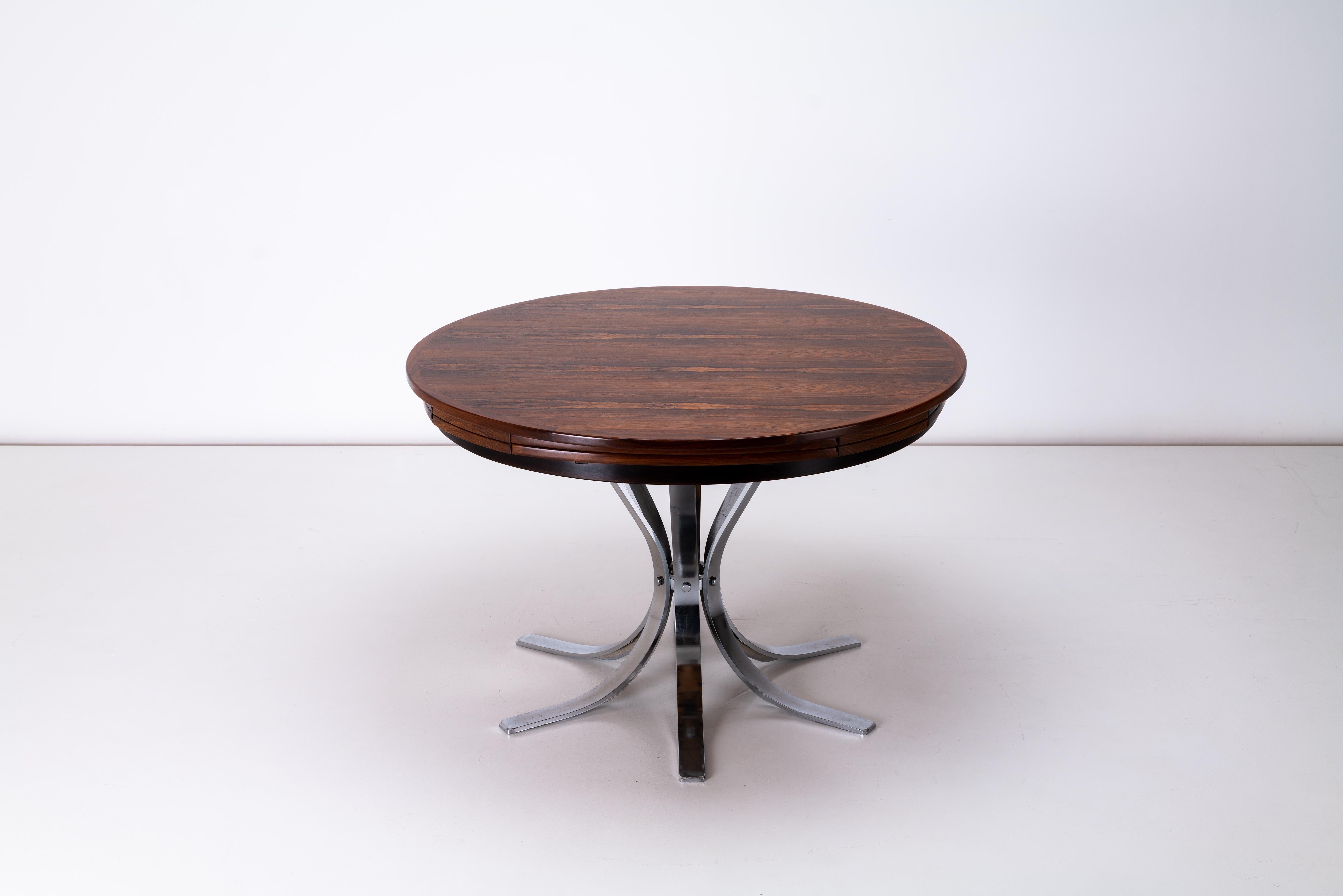 Table de salle à manger / centre de table Lotus en palissandre et chrome par Dyrlund, Danemark, années 1970 en vente 1